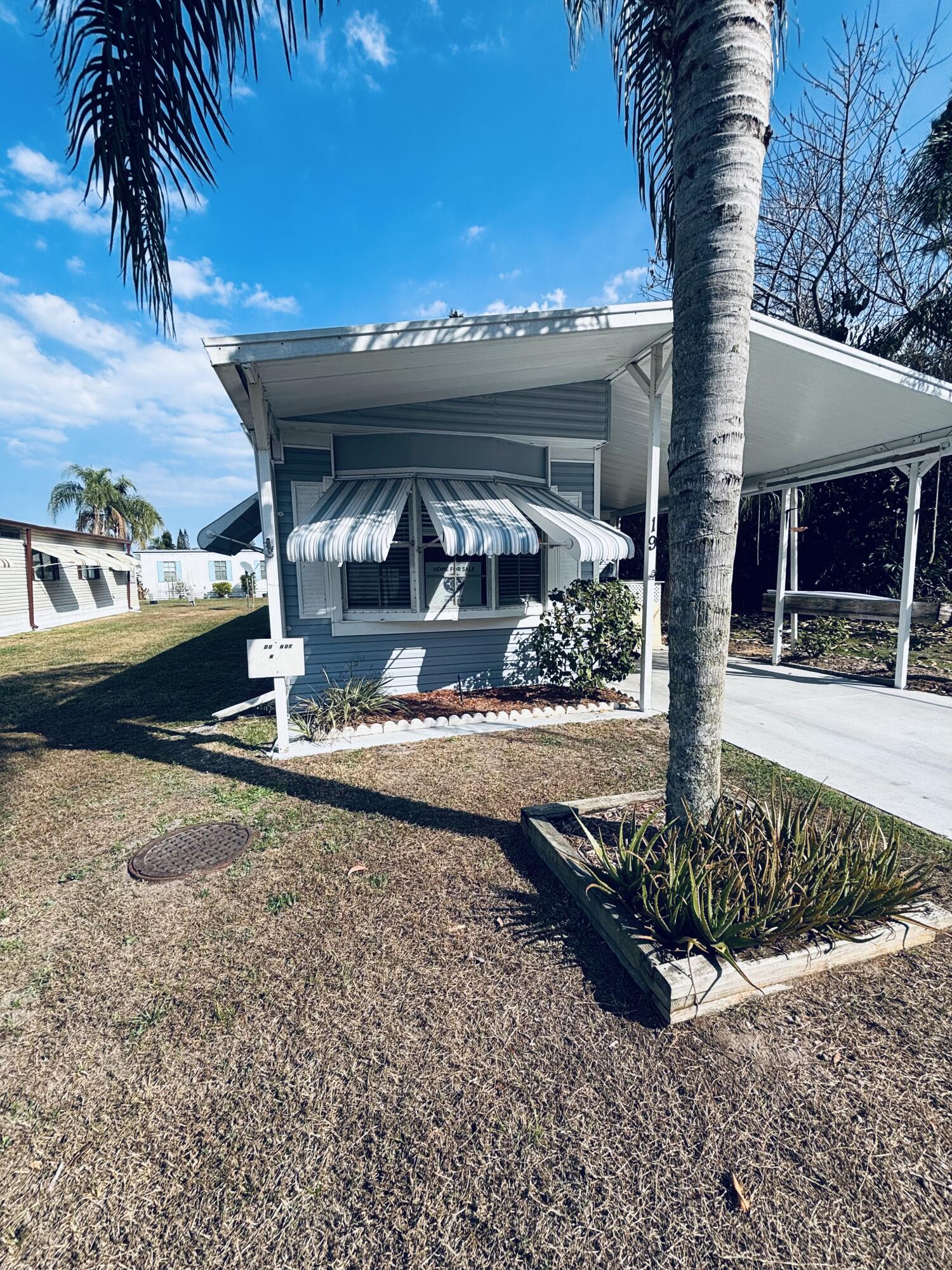 Spanish Lakes Golf village - Residential