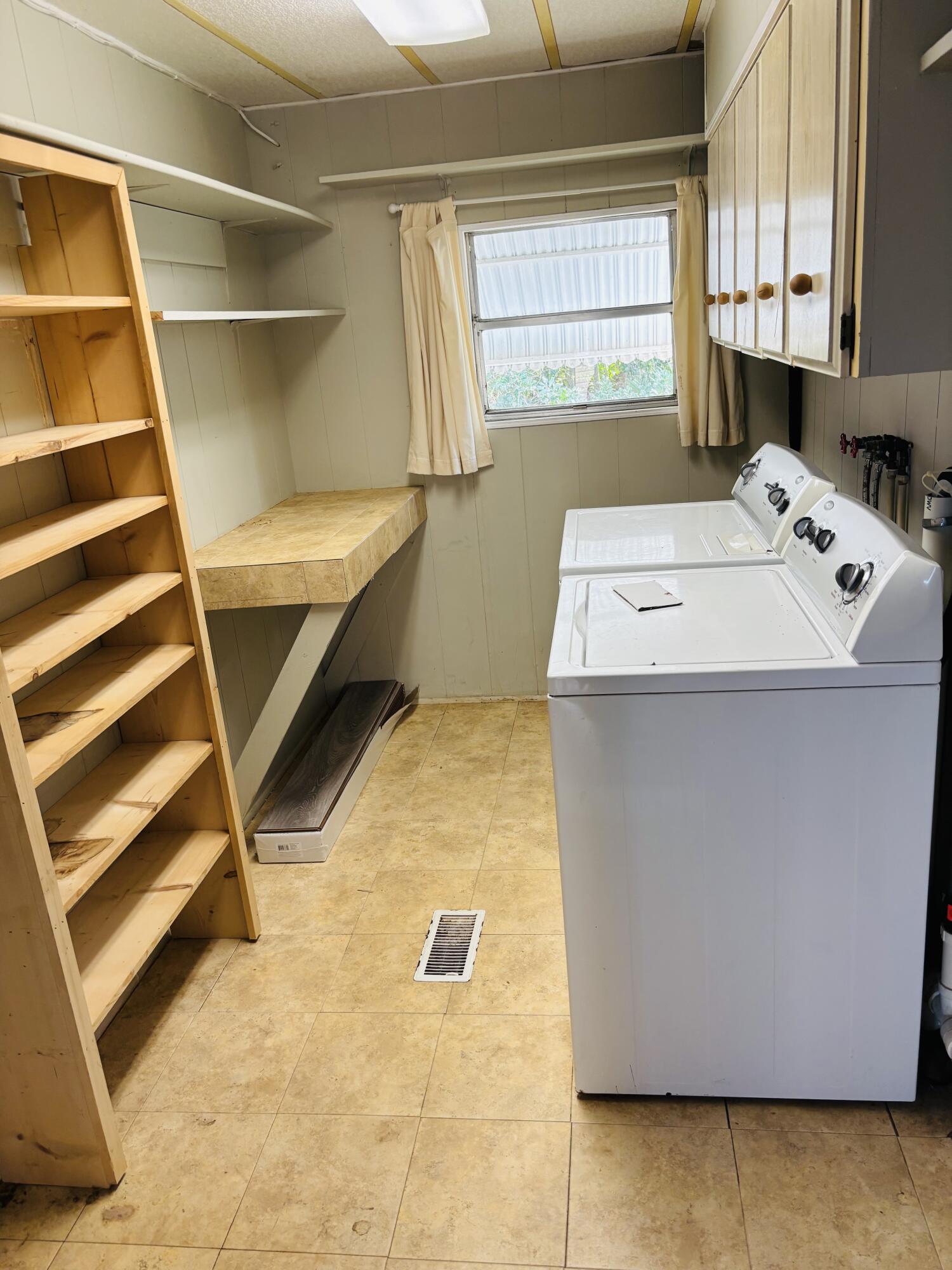 Spanish Lakes Golf village - Residential