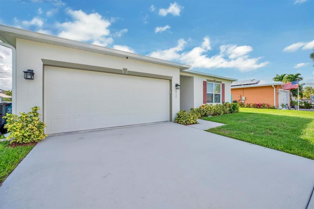 Photo of 1812 SE Camilo Street, Port St Lucie, FL 34952 (MLS # R10885504)