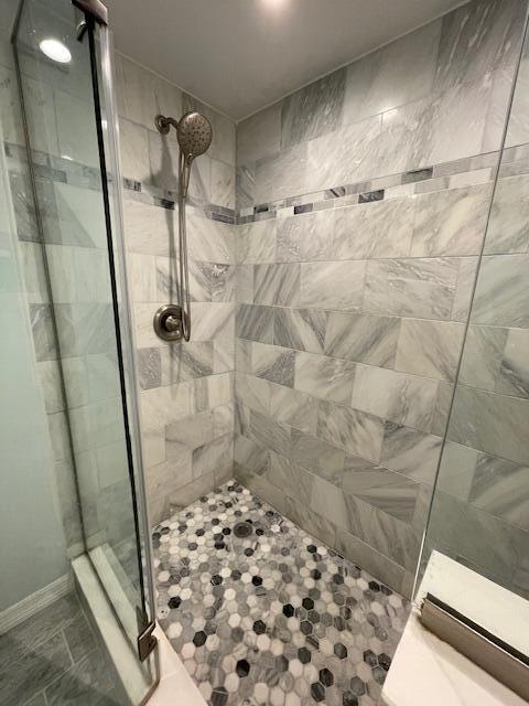 LAKES AT THE BLUFFS - Residential Lease