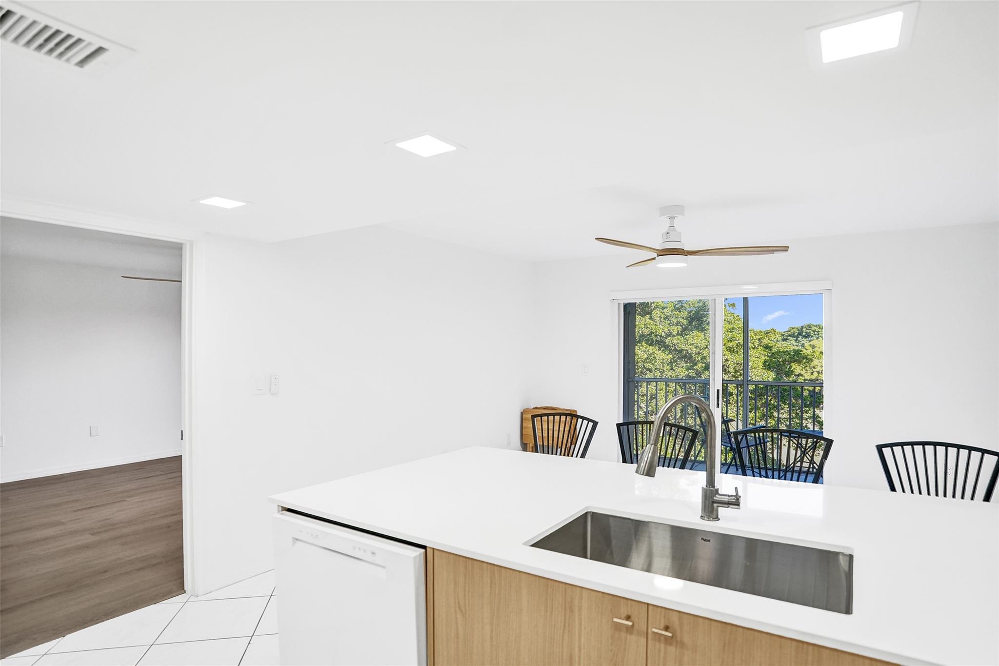 TANGERINE CONDOMINIUM SEV - Residential Lease