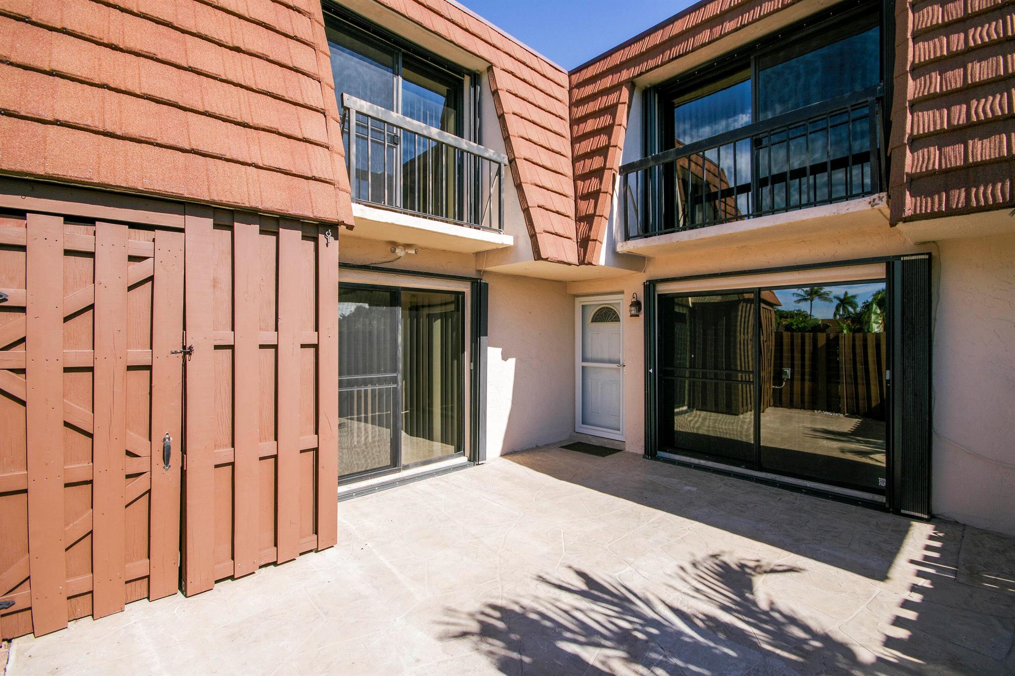 Jupiter Plantation - Residential Lease