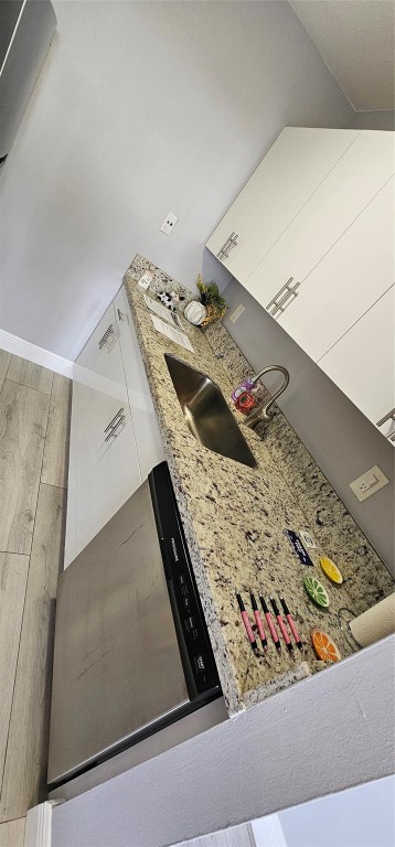 KEYSTONE TOWERS CONDO - Residential Lease