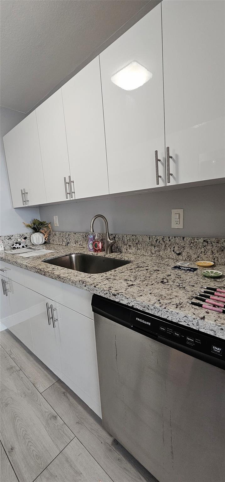 KEYSTONE TOWERS CONDO - Residential Lease