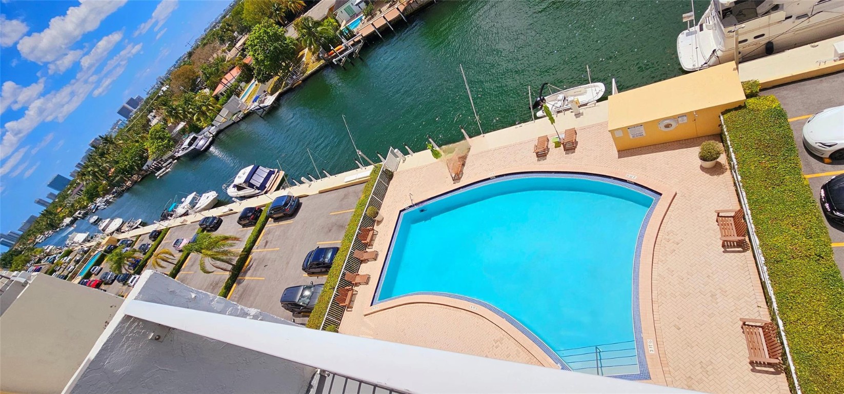 KEYSTONE TOWERS CONDO - Residential Lease