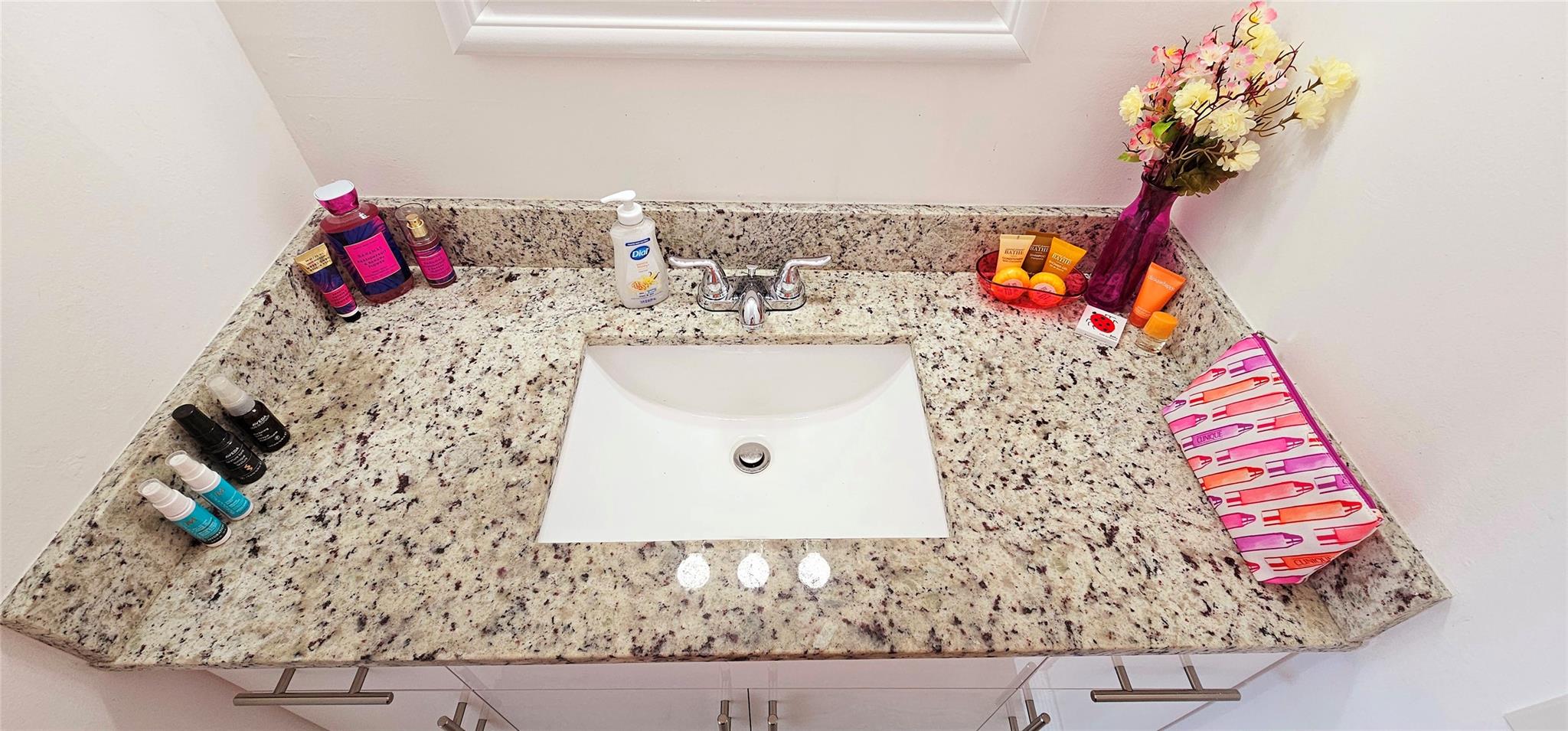 KEYSTONE TOWERS CONDO - Residential Lease