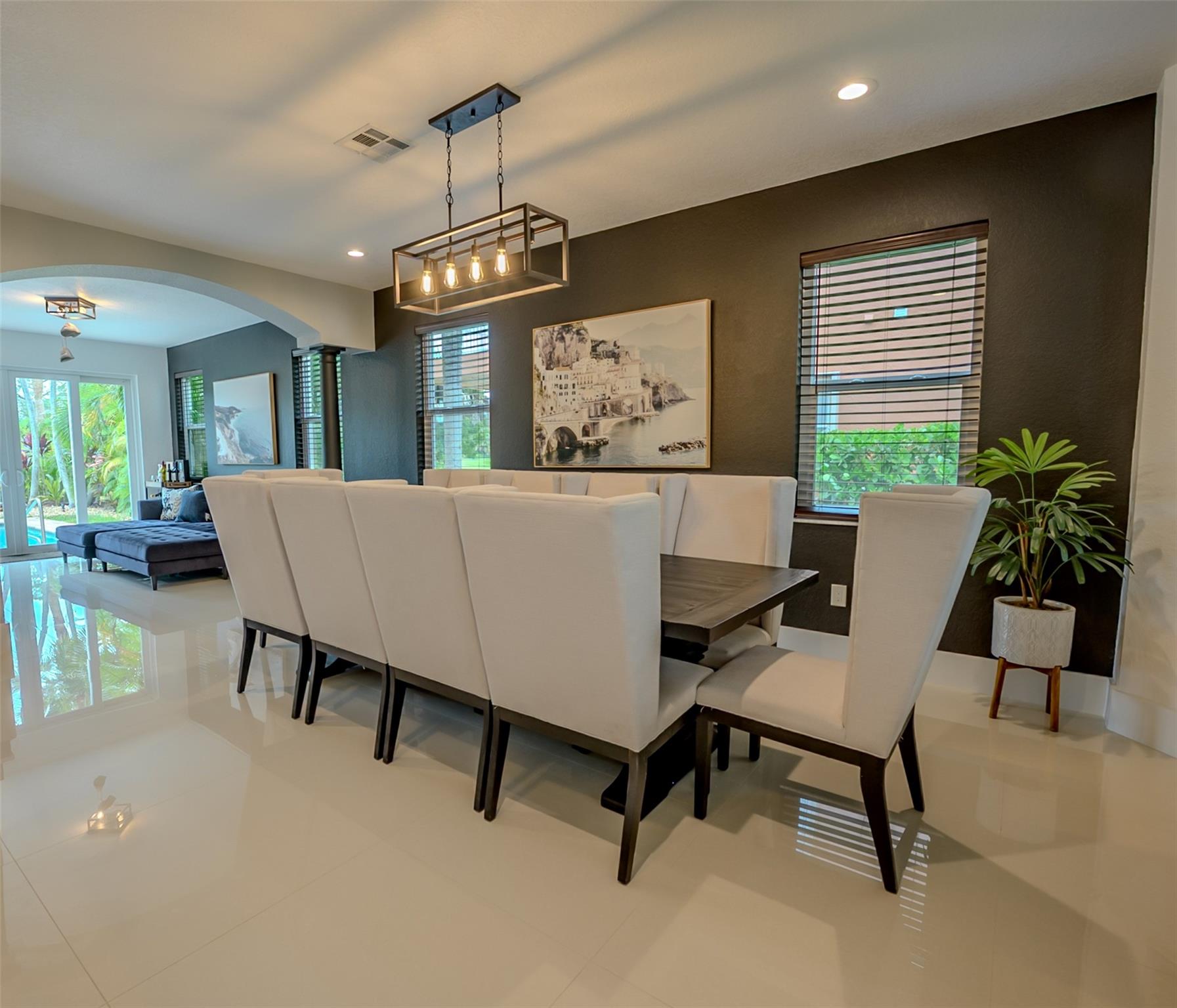 1730 Annandale Cir