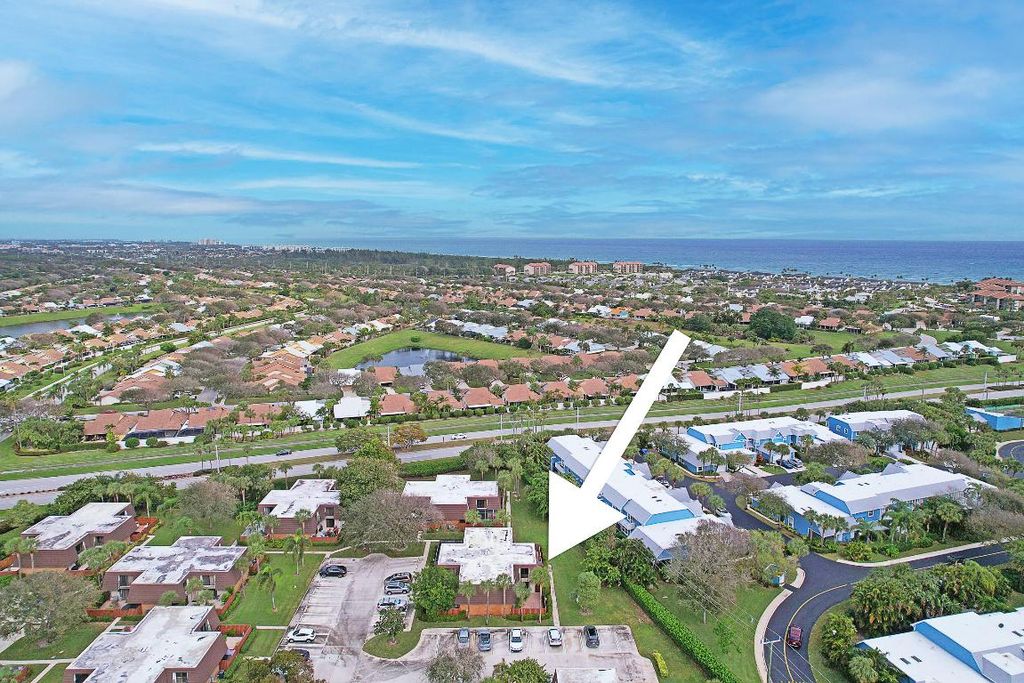 Photo of 1219 12th Court, Jupiter, FL 33477 (MLS # R10950291)