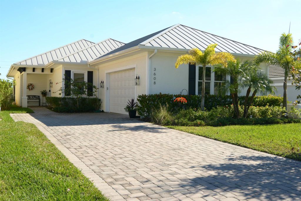Photo of 3608 Grove Court, Fort Pierce, FL 34951 (MLS # R10858941)
