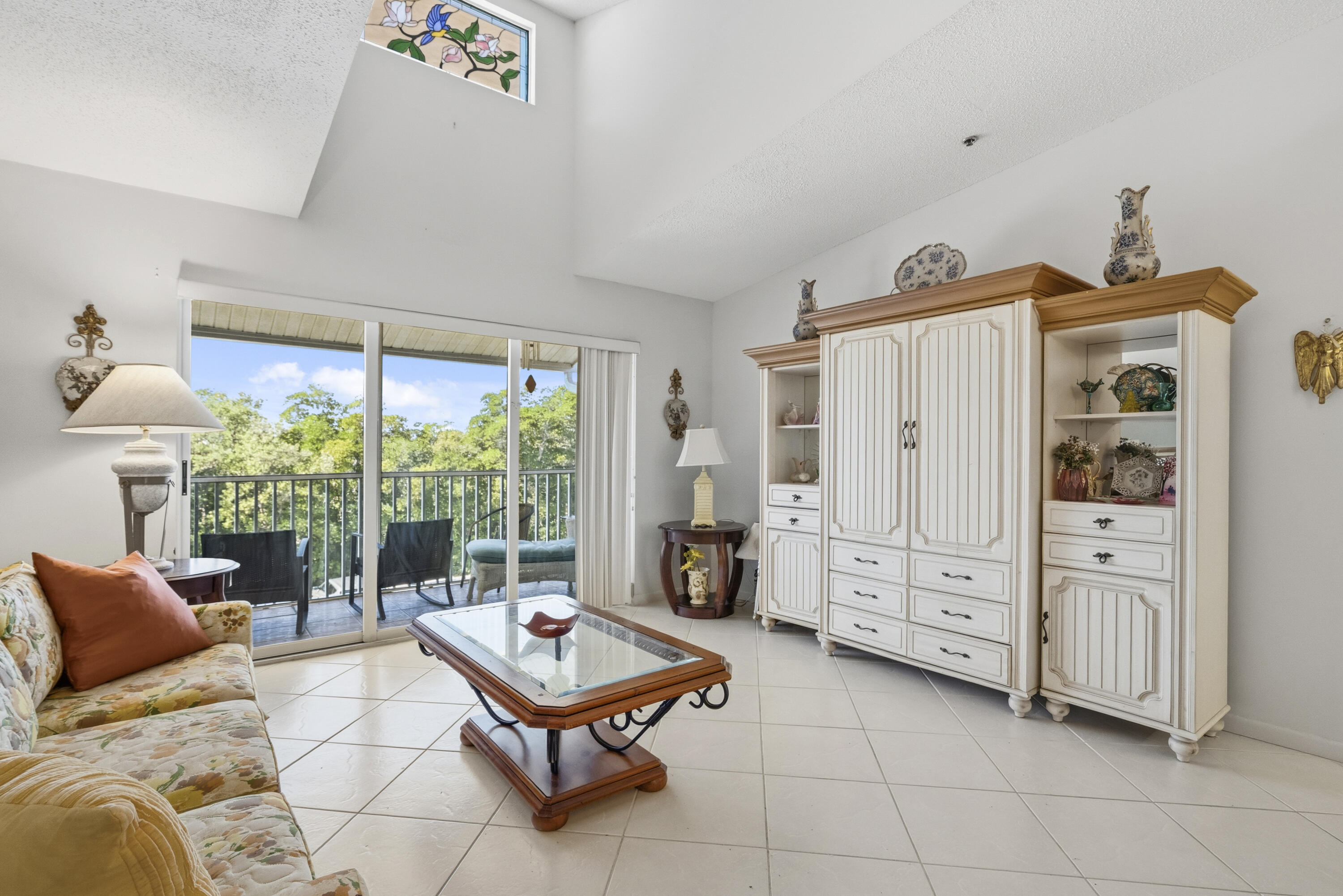 Jensen Beach Club Condo - Residential
