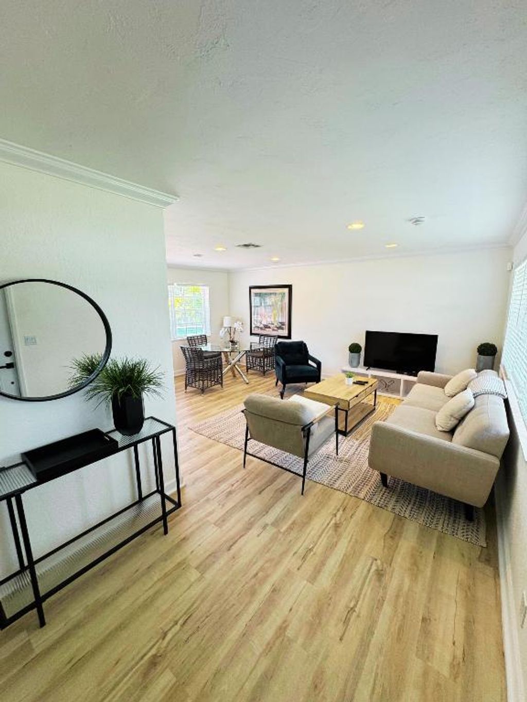 Photo of 300 NE 7th Street, Boca Raton, FL 33432 (MLS # R11121413)