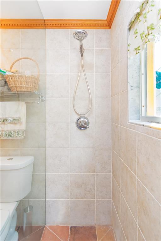 Lauderdale 2-9 D - Residential