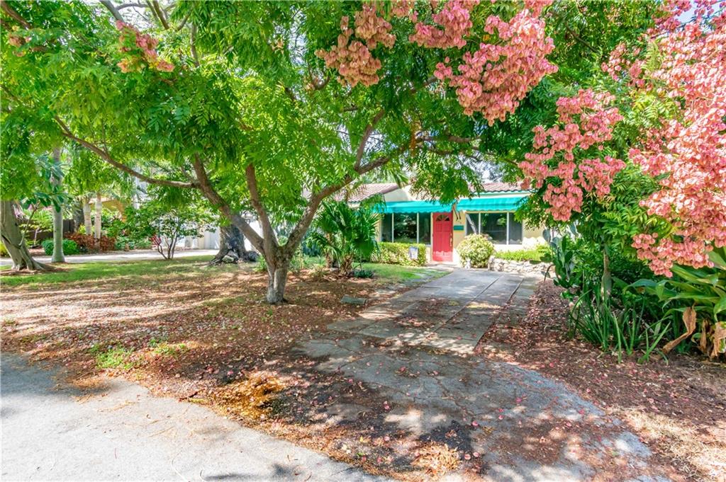 Lauderdale 2-9 D - Residential