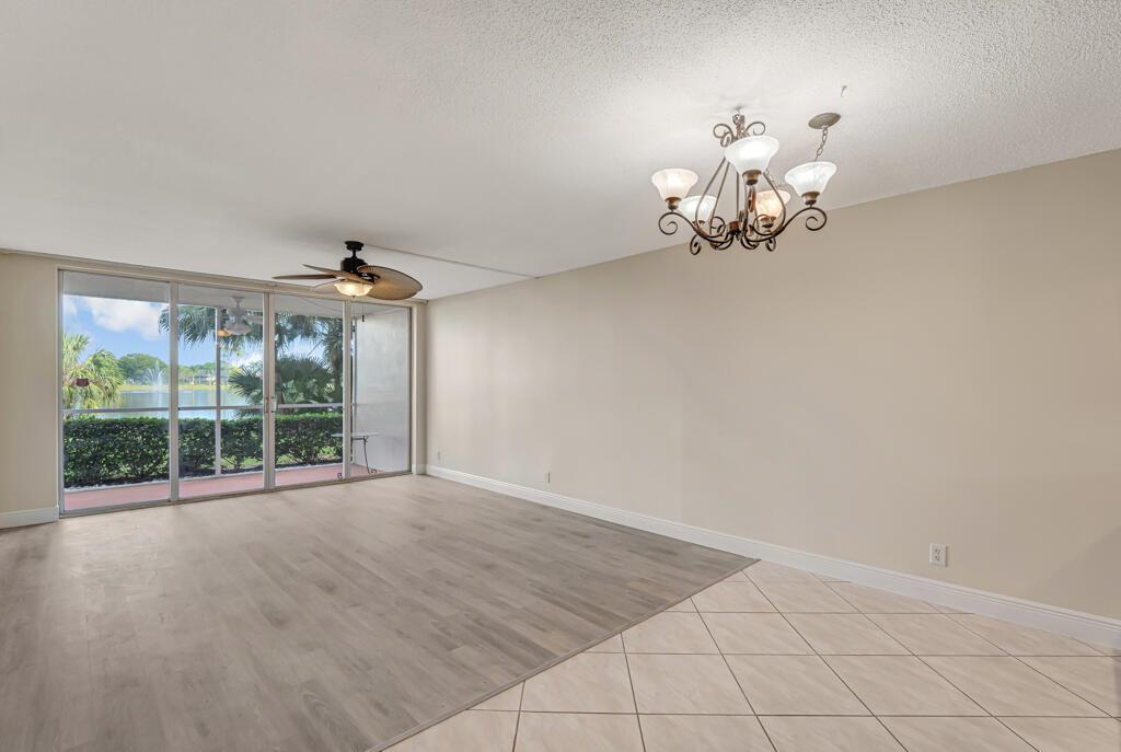 NO. 40 PALM-AIRE COUNTRY - Residential