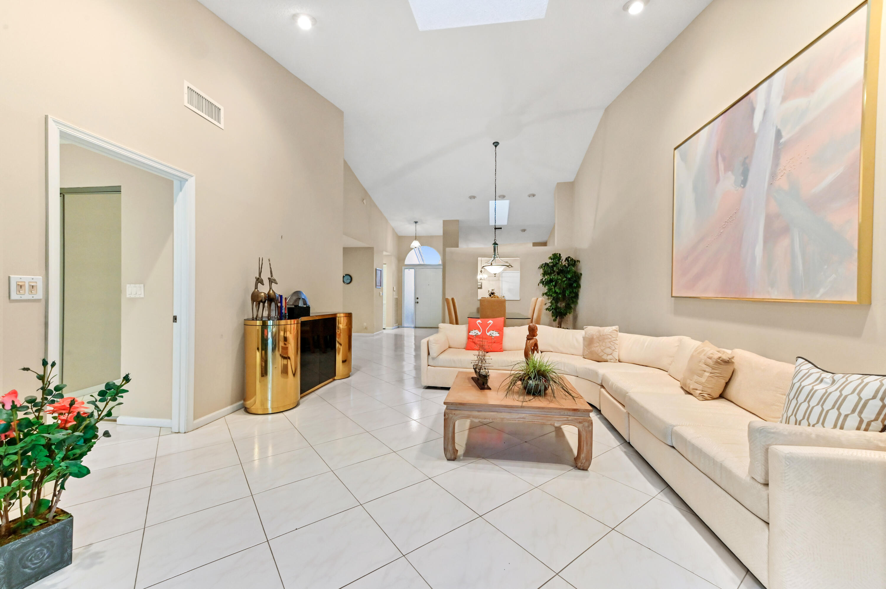 PALM ISLES - Residential Lease