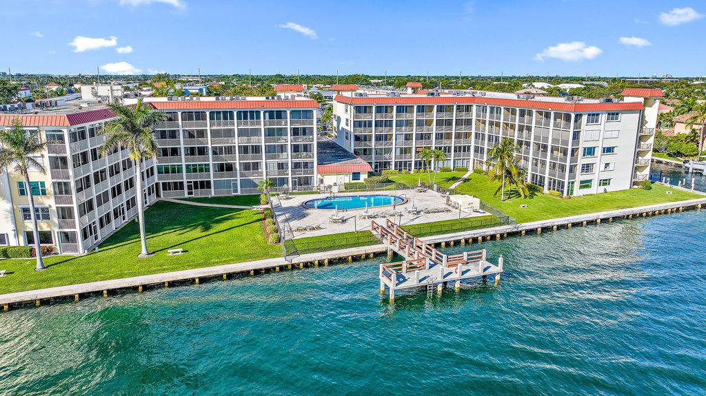 Photo of 105 Paradise Harbour Boulevard #201, North Palm Beach, FL 33408 (MLS # R10867875)