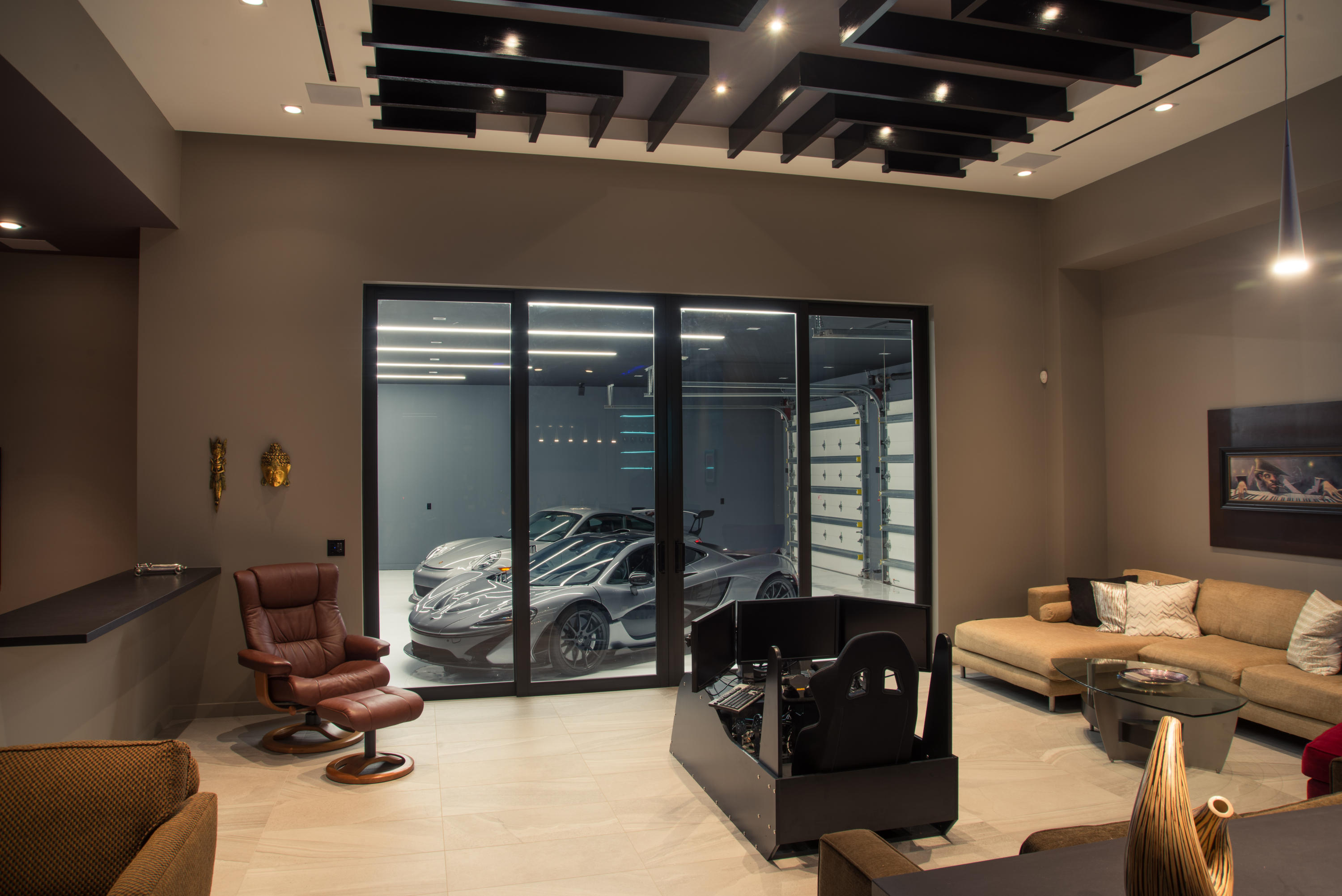 FOXE CHASE - Residential