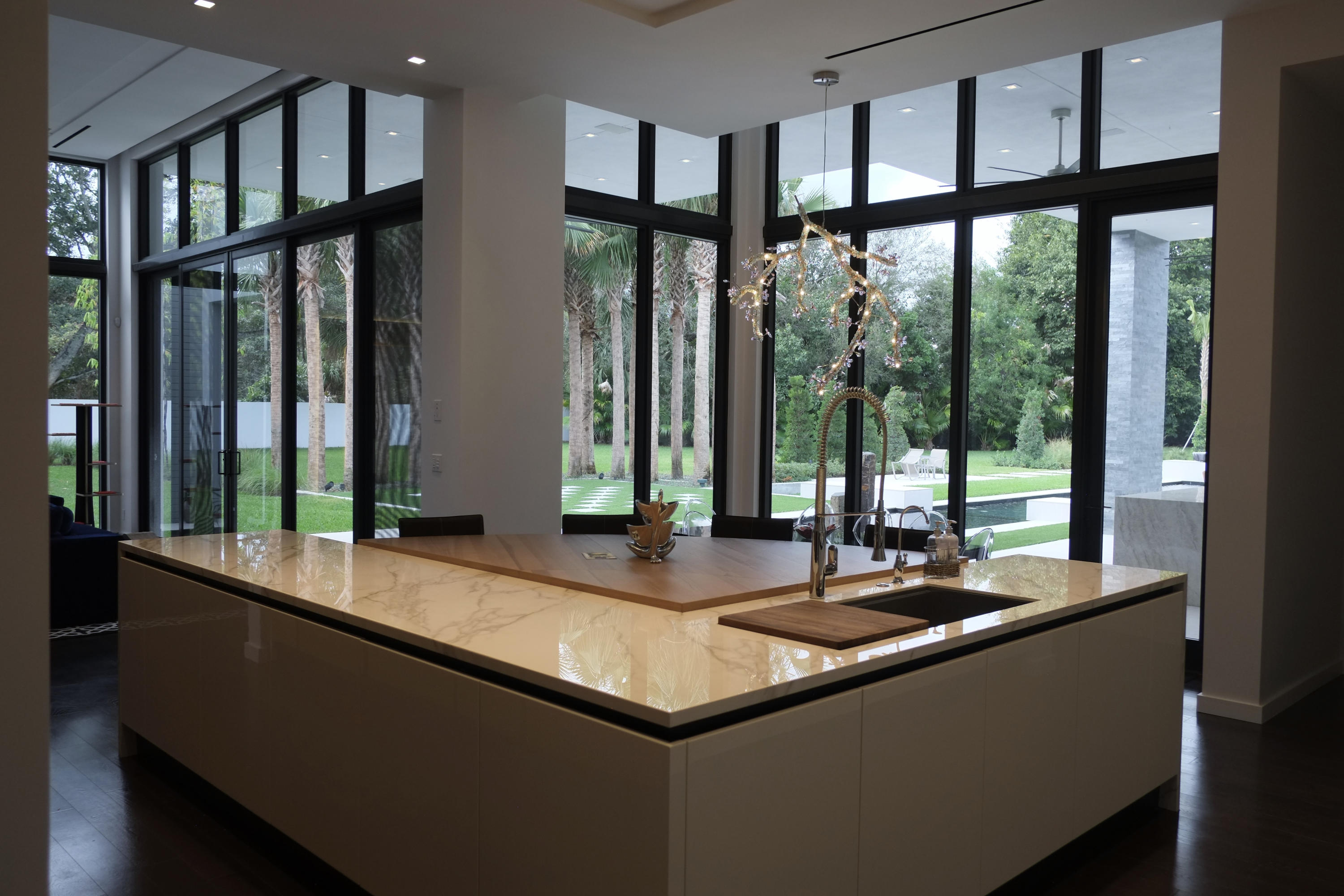 FOXE CHASE - Residential