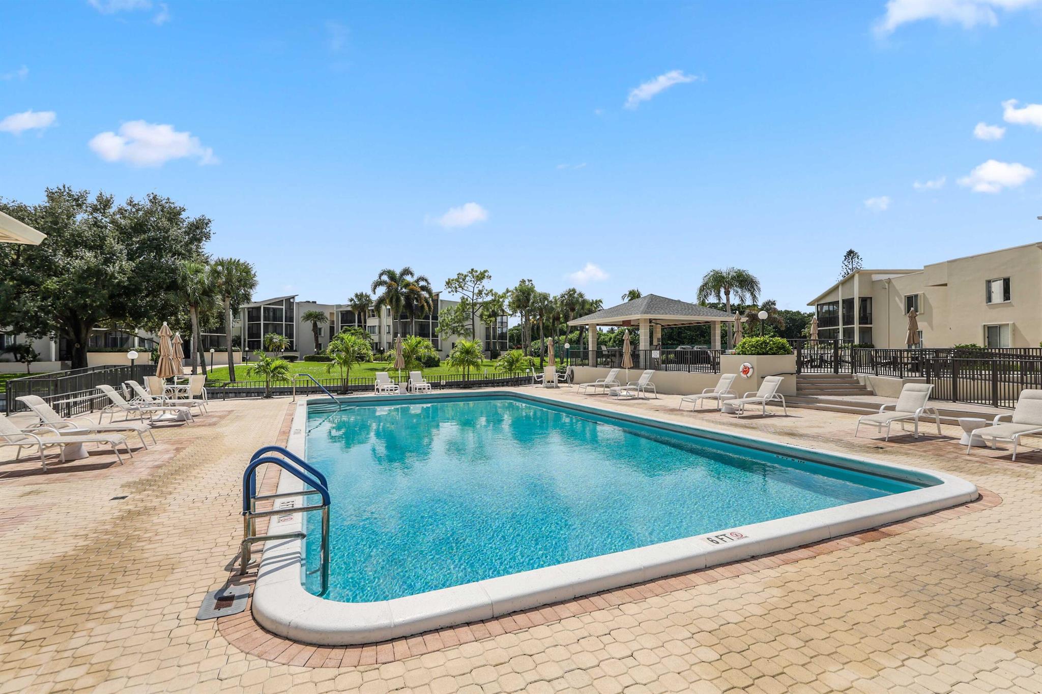 LONGWOOD CONDO - Residential