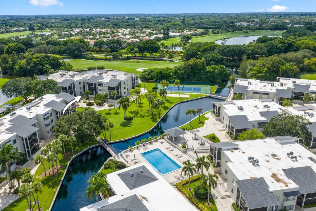 Photo of 11811 Avenue Of The Pga #7-1f, Palm Beach Gardens, FL 33418 (MLS # R11127002)