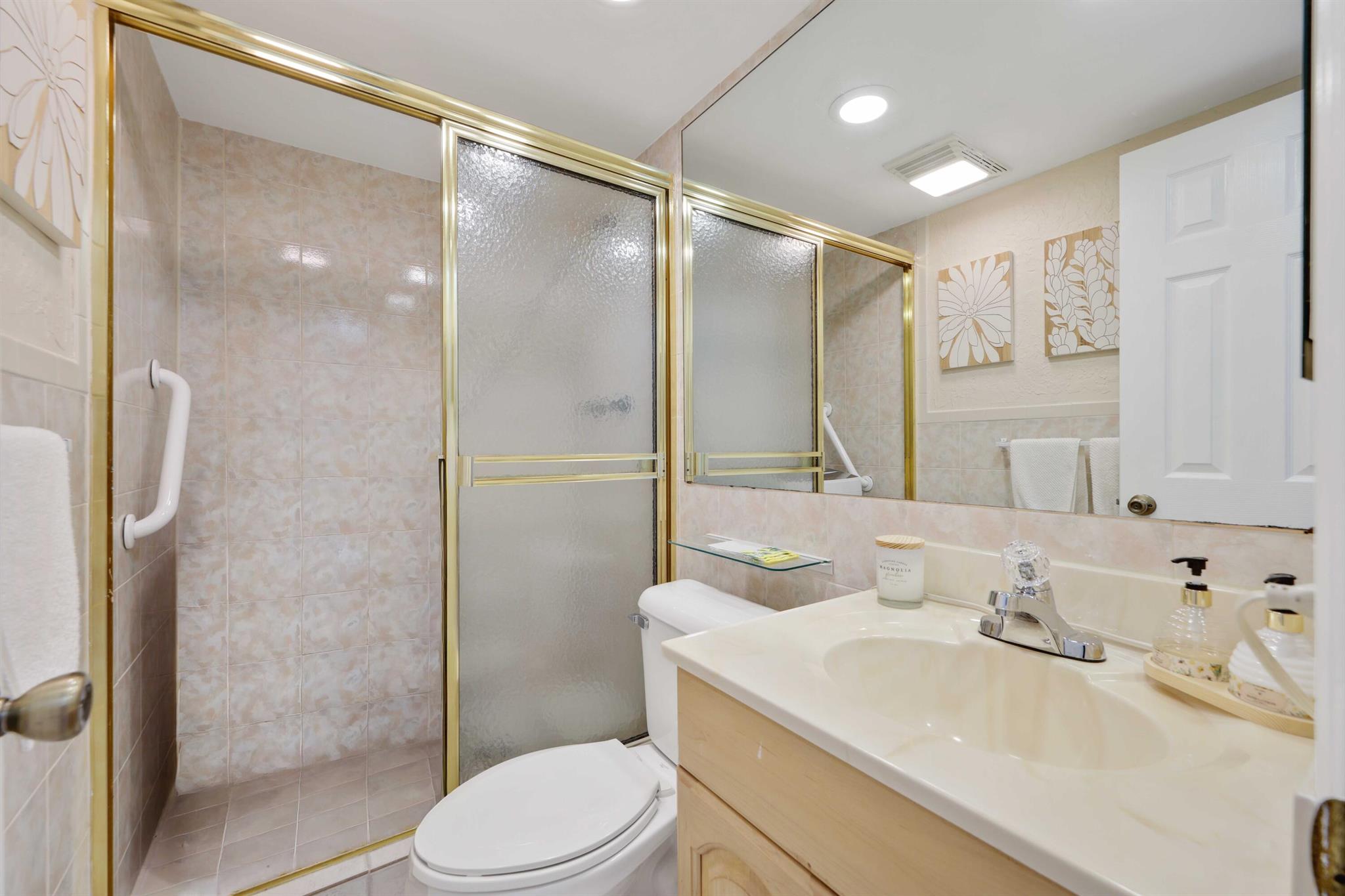 LONGWOOD CONDO - Residential