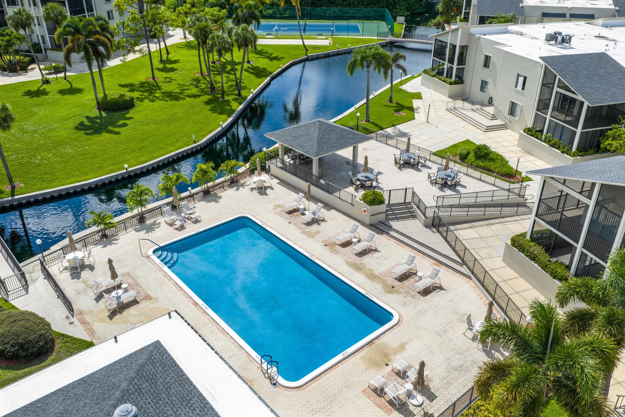 LONGWOOD CONDO - Residential