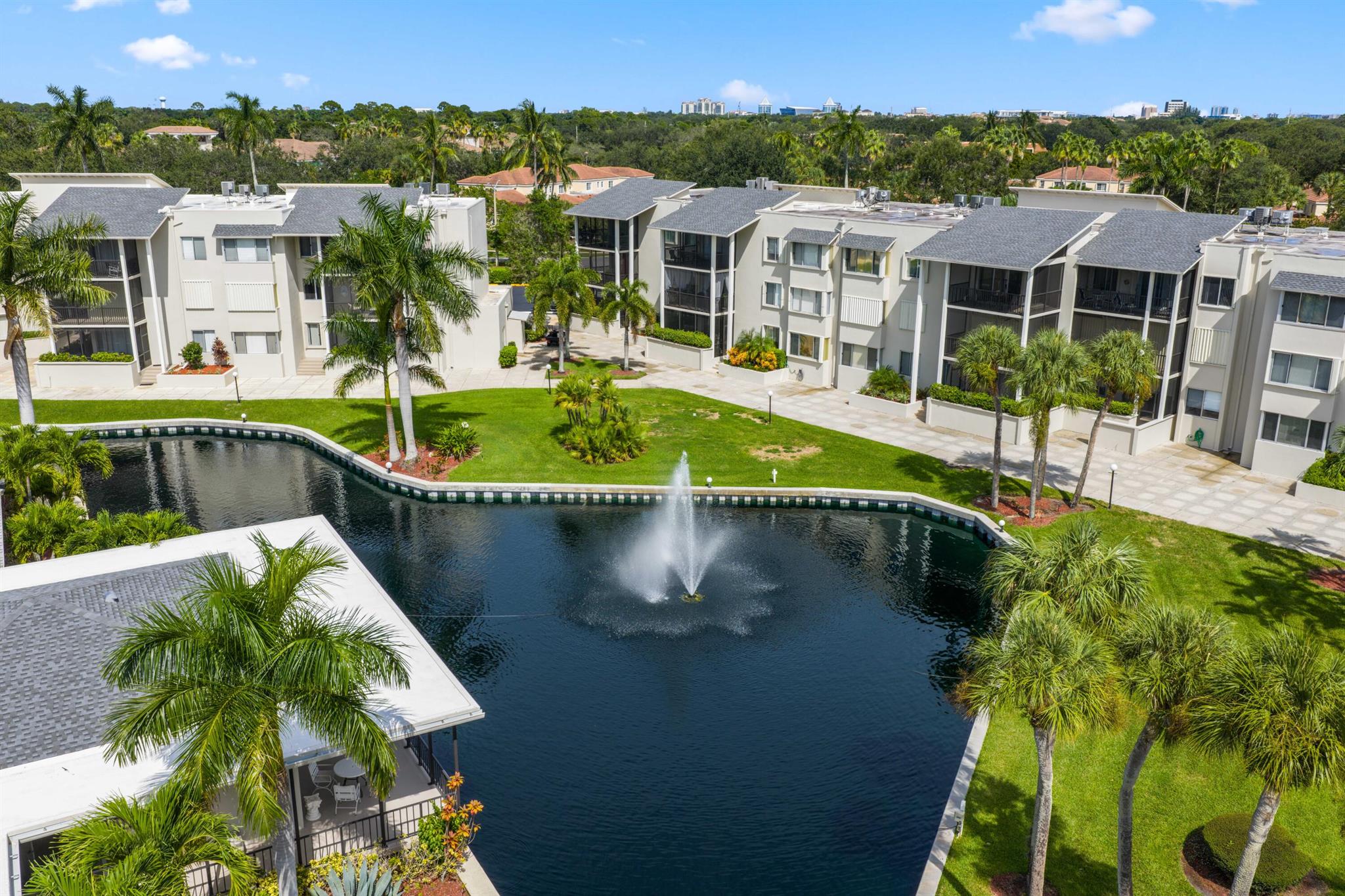 LONGWOOD CONDO - Residential