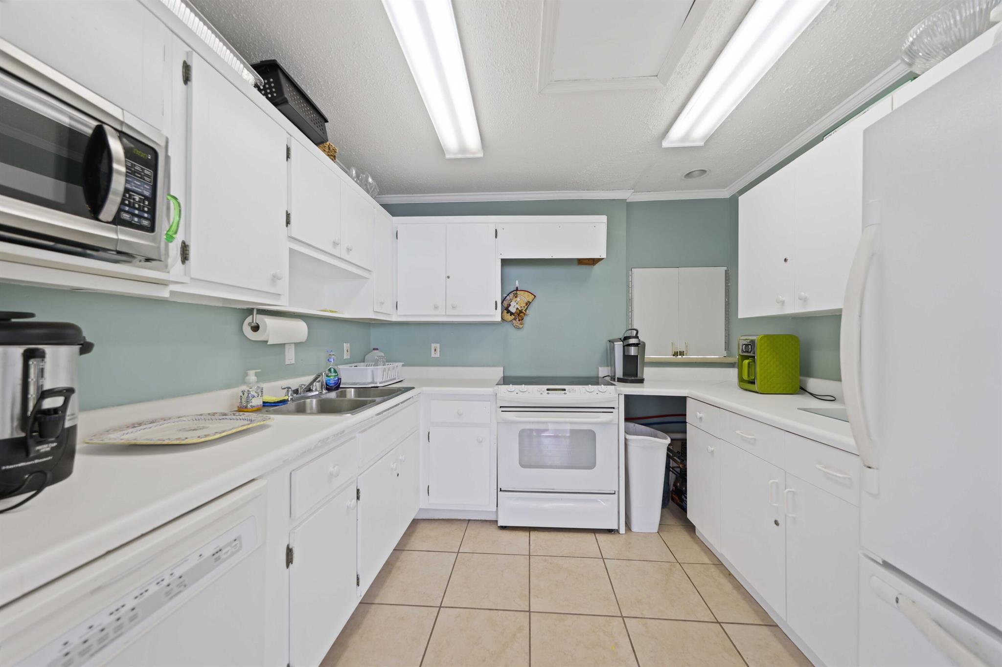 LONGWOOD CONDO - Residential