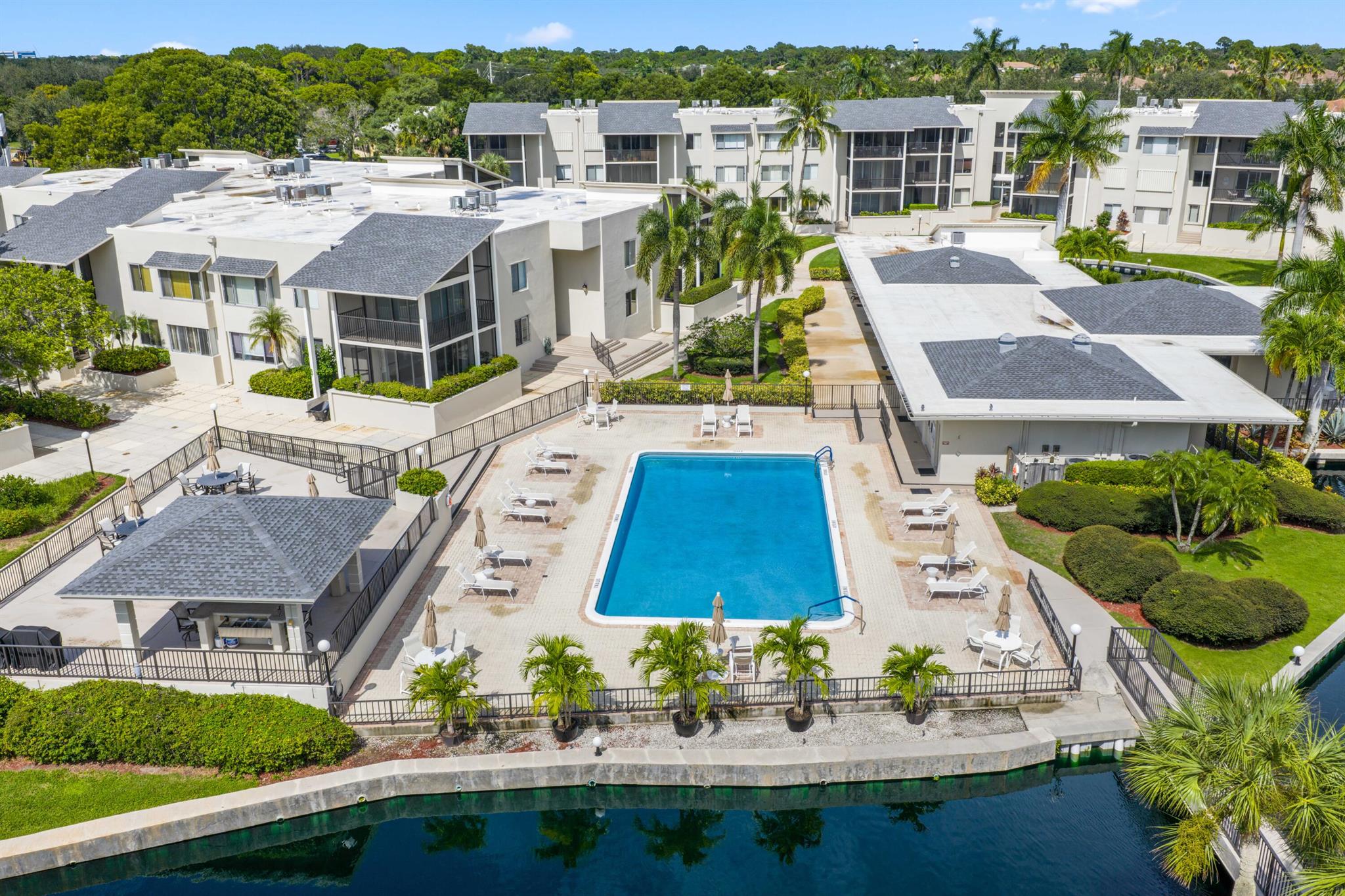 LONGWOOD CONDO - Residential