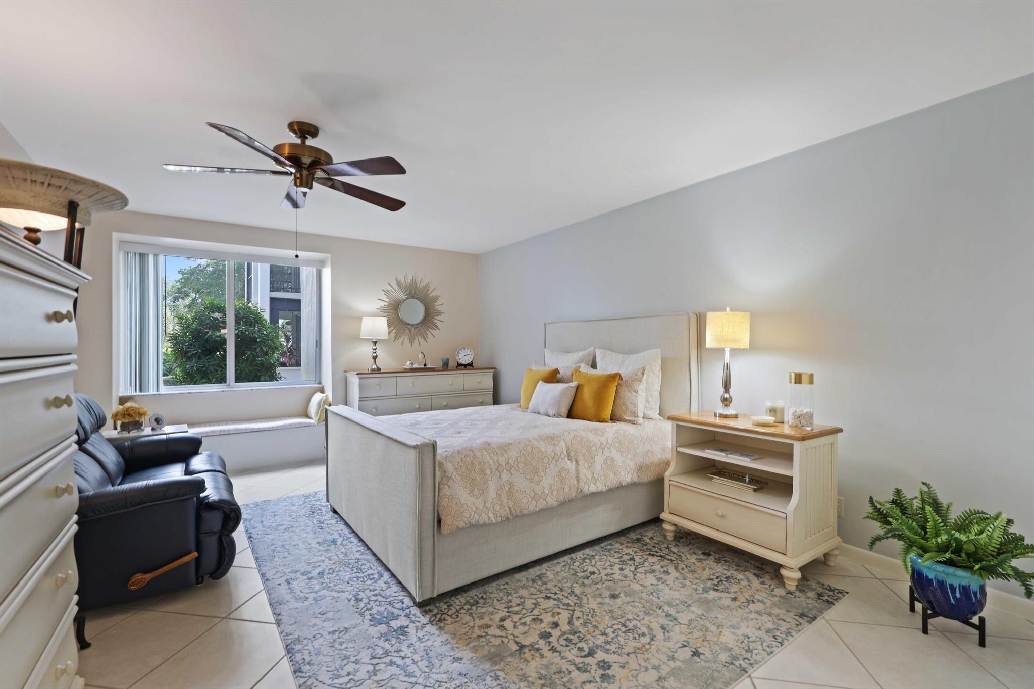 LONGWOOD CONDO - Residential