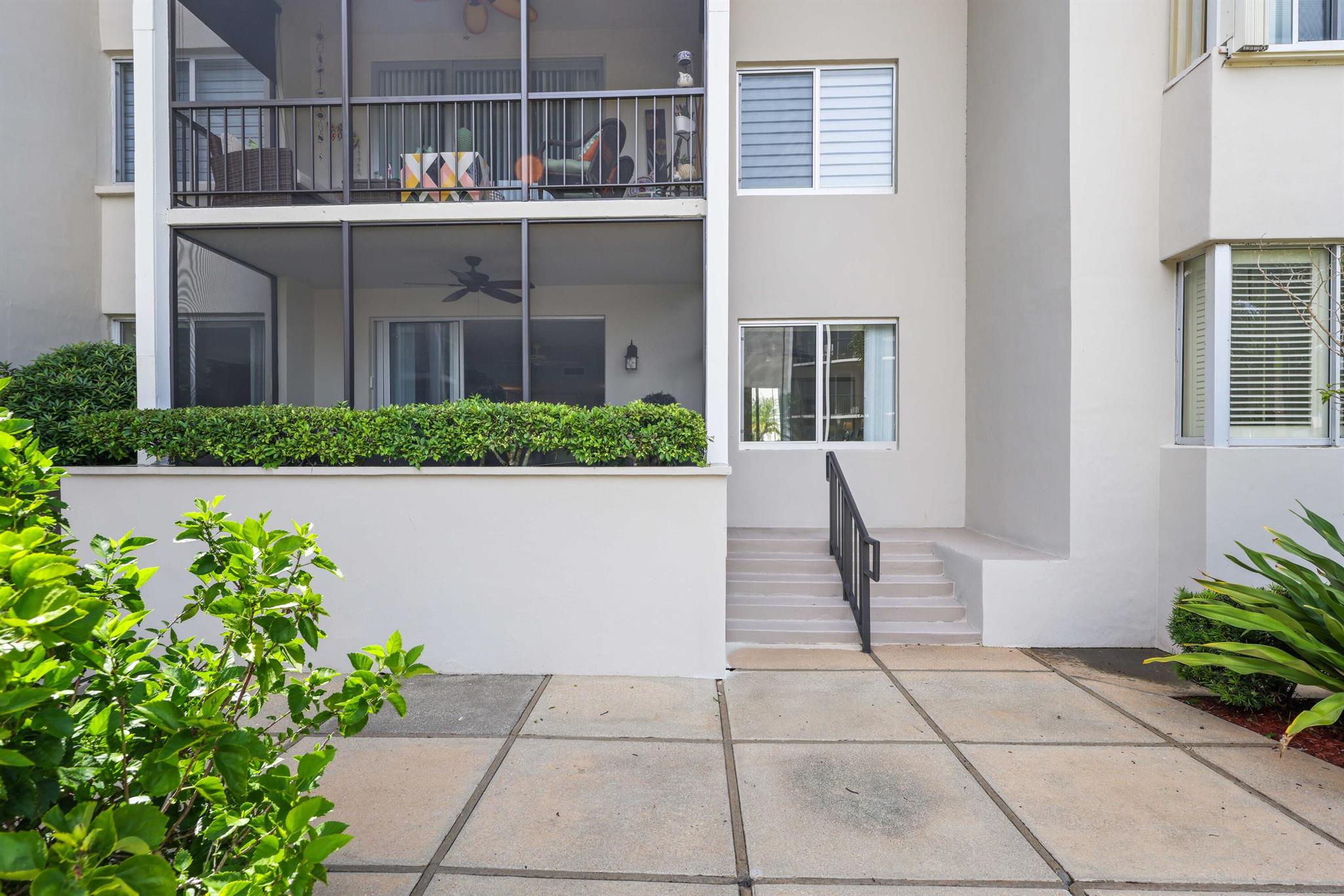 LONGWOOD CONDO - Residential