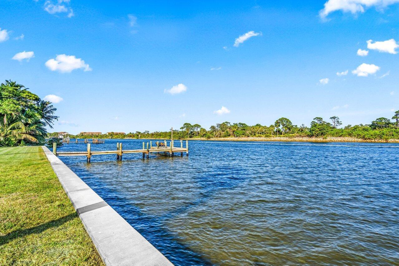 Paradise Port - Residential