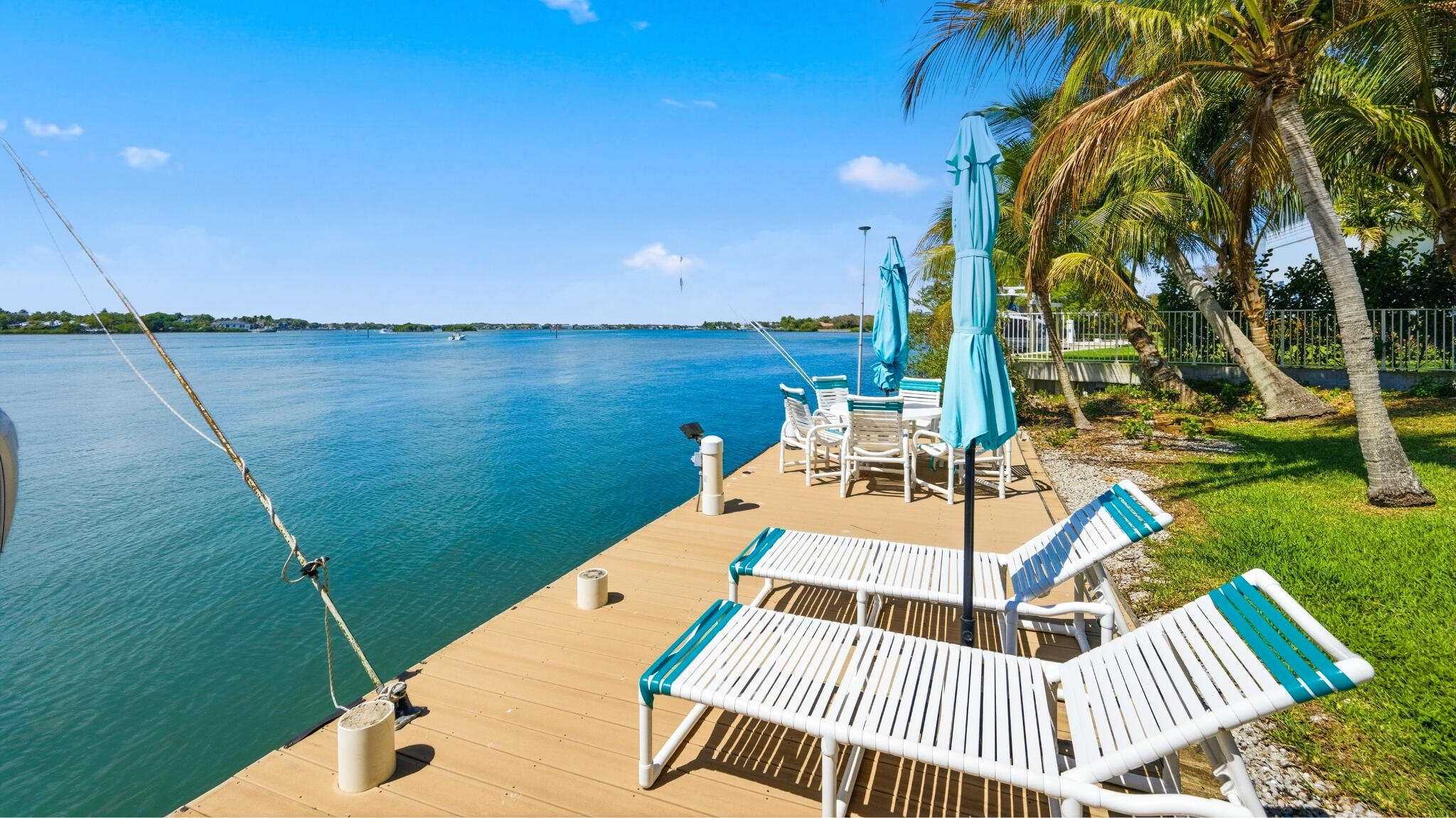 Loxahatchee River - Residential