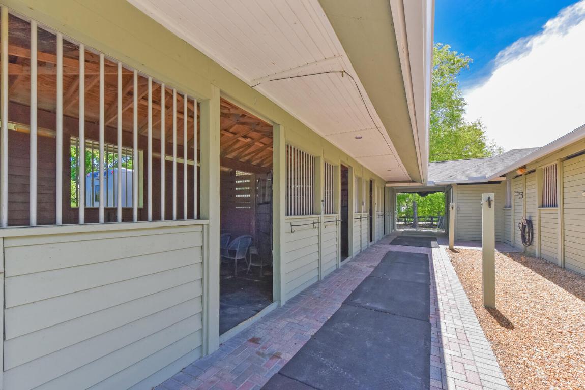 Saddle Trail Park of Wellington - Land