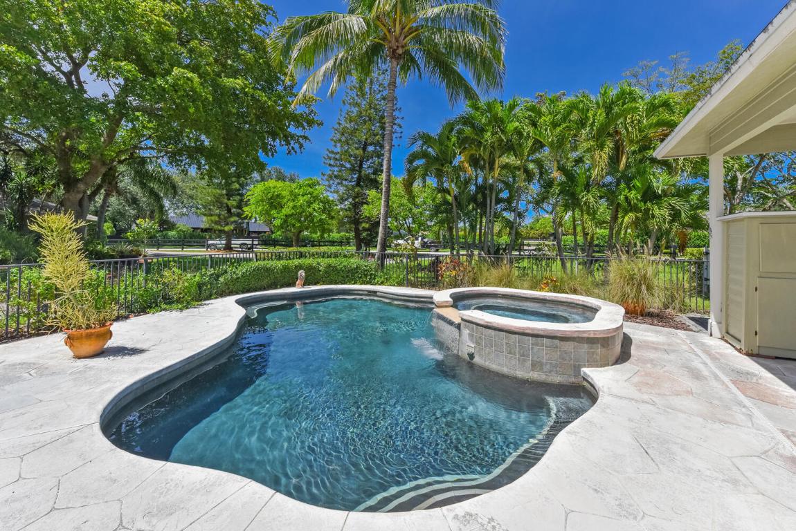 Saddle Trail Park of Wellington - Land