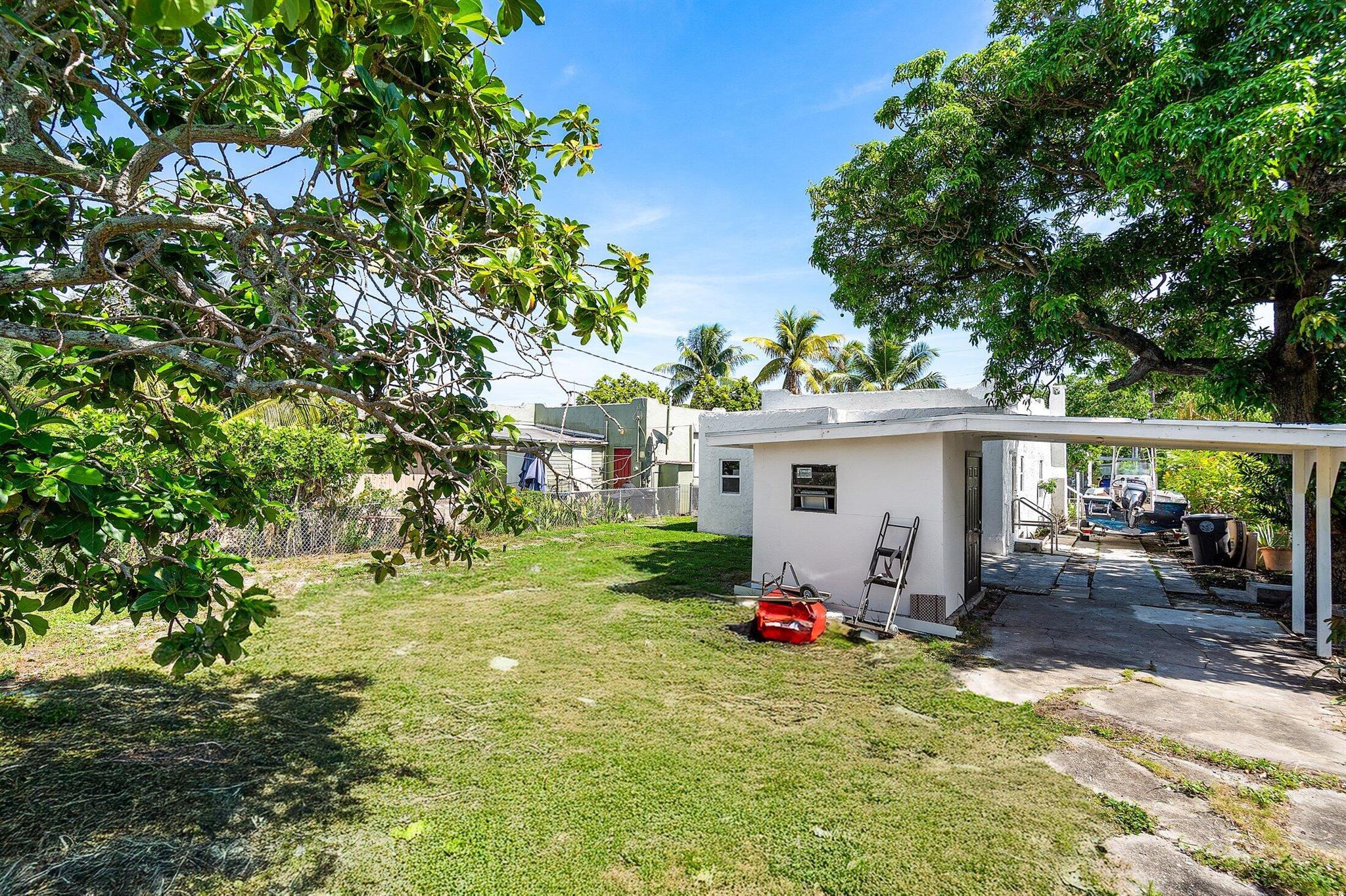 GARDENS THE - Residential