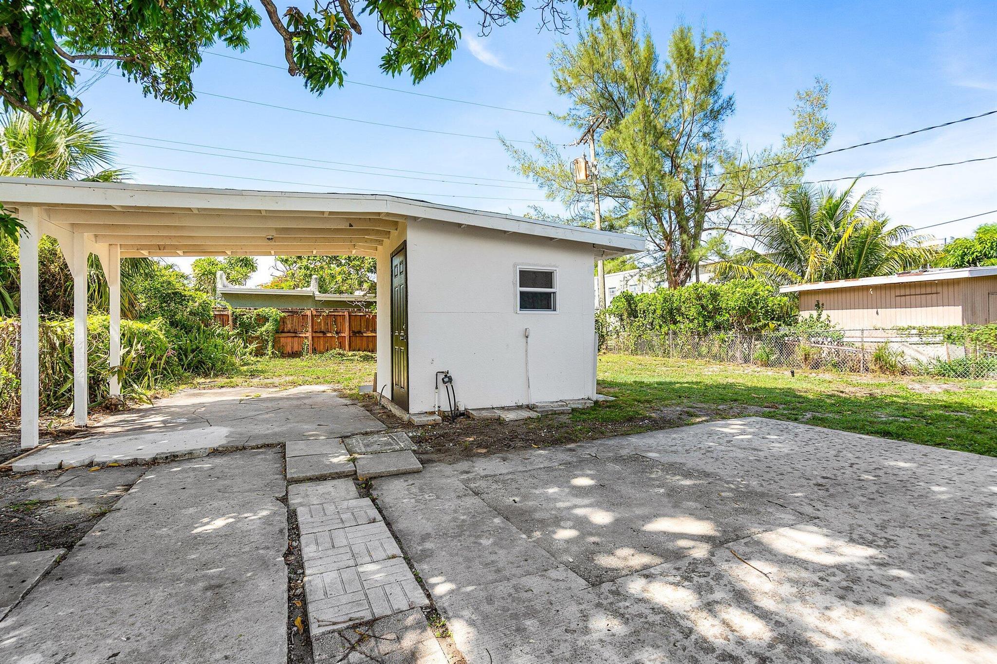 GARDENS THE - Residential