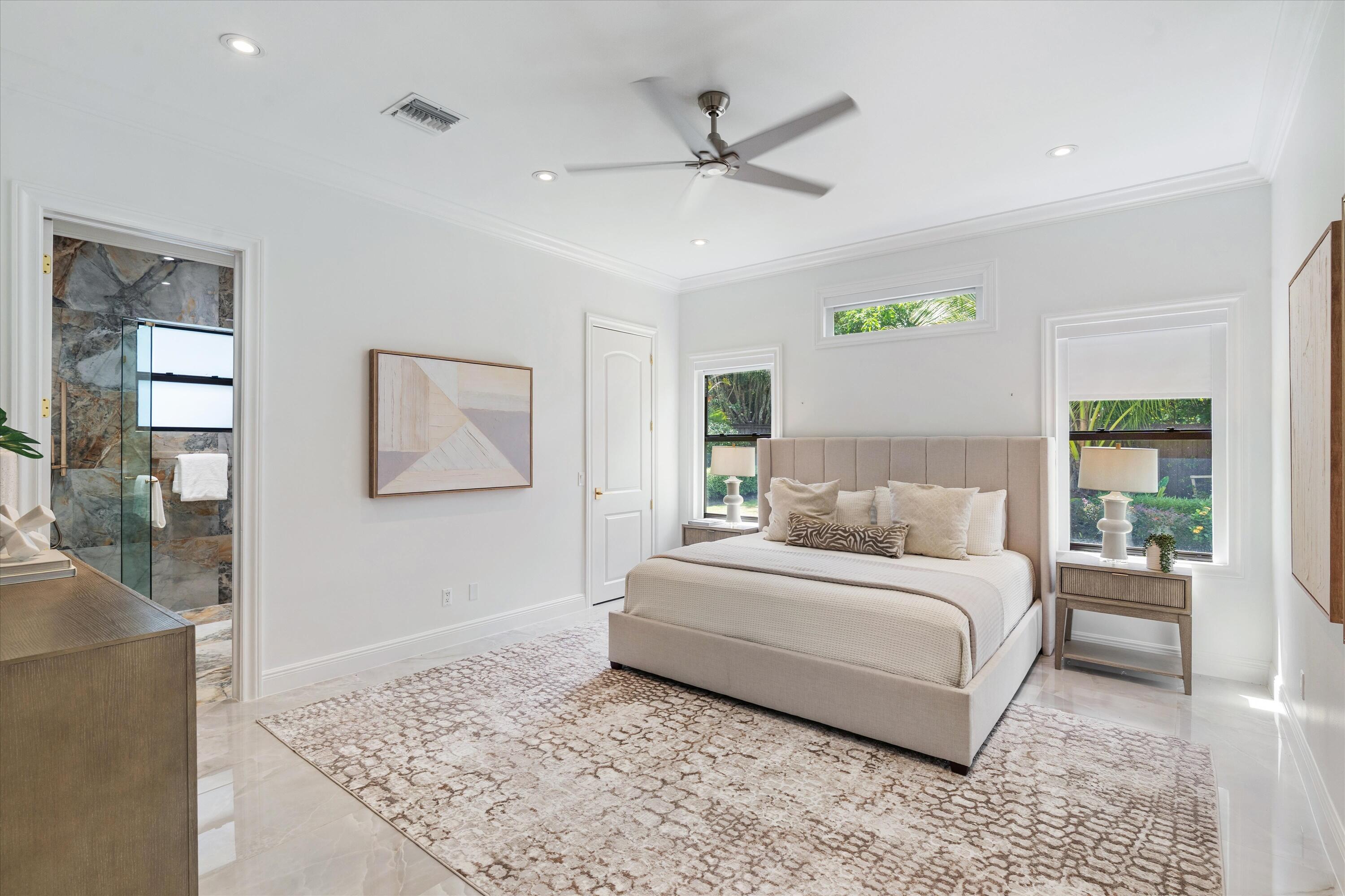 ROLLING HILLS - Residential