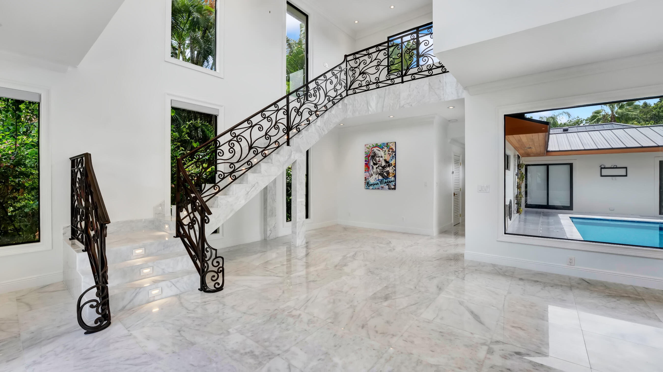 ROLLING HILLS - Residential