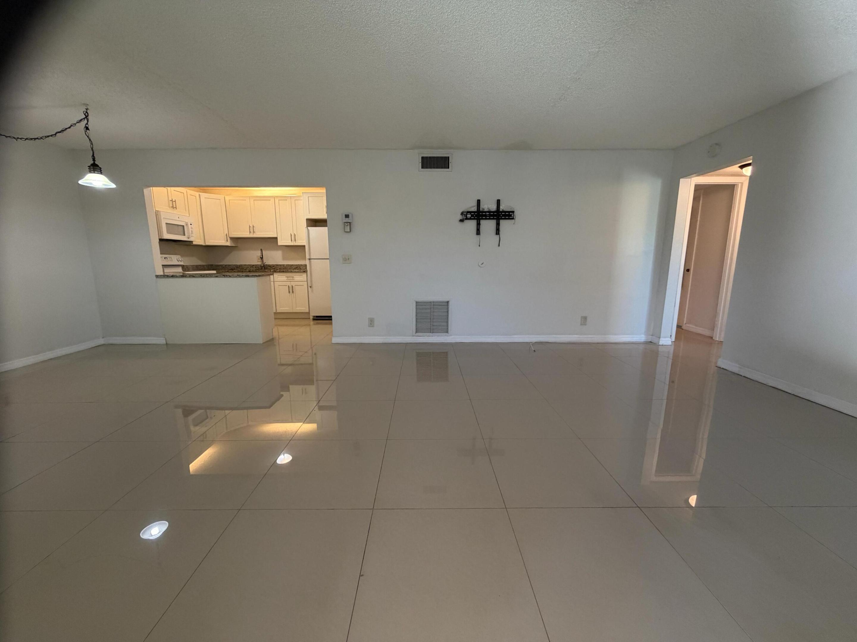 PINE RIDGE - Residential Lease