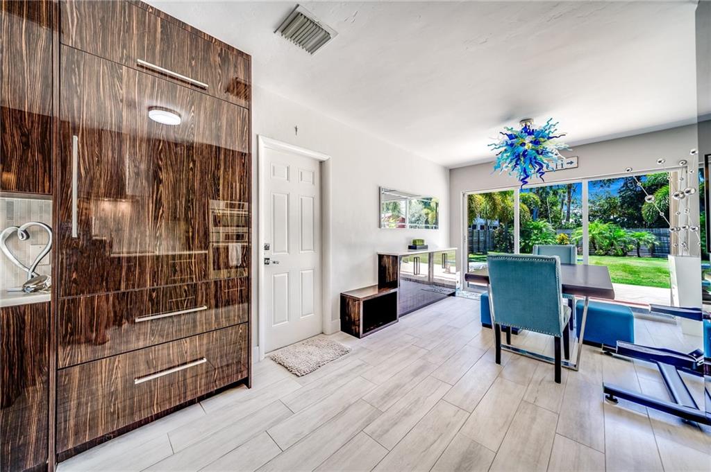 Deerfield Beach 4-4 B - Residential