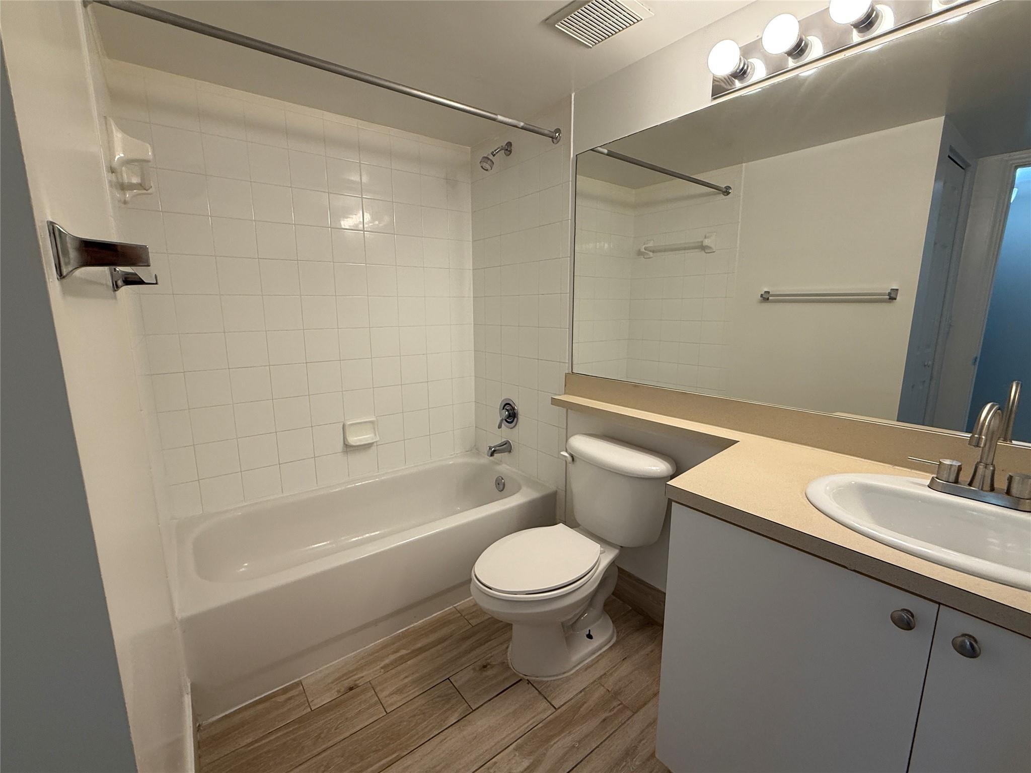 VVCC - Residential Lease