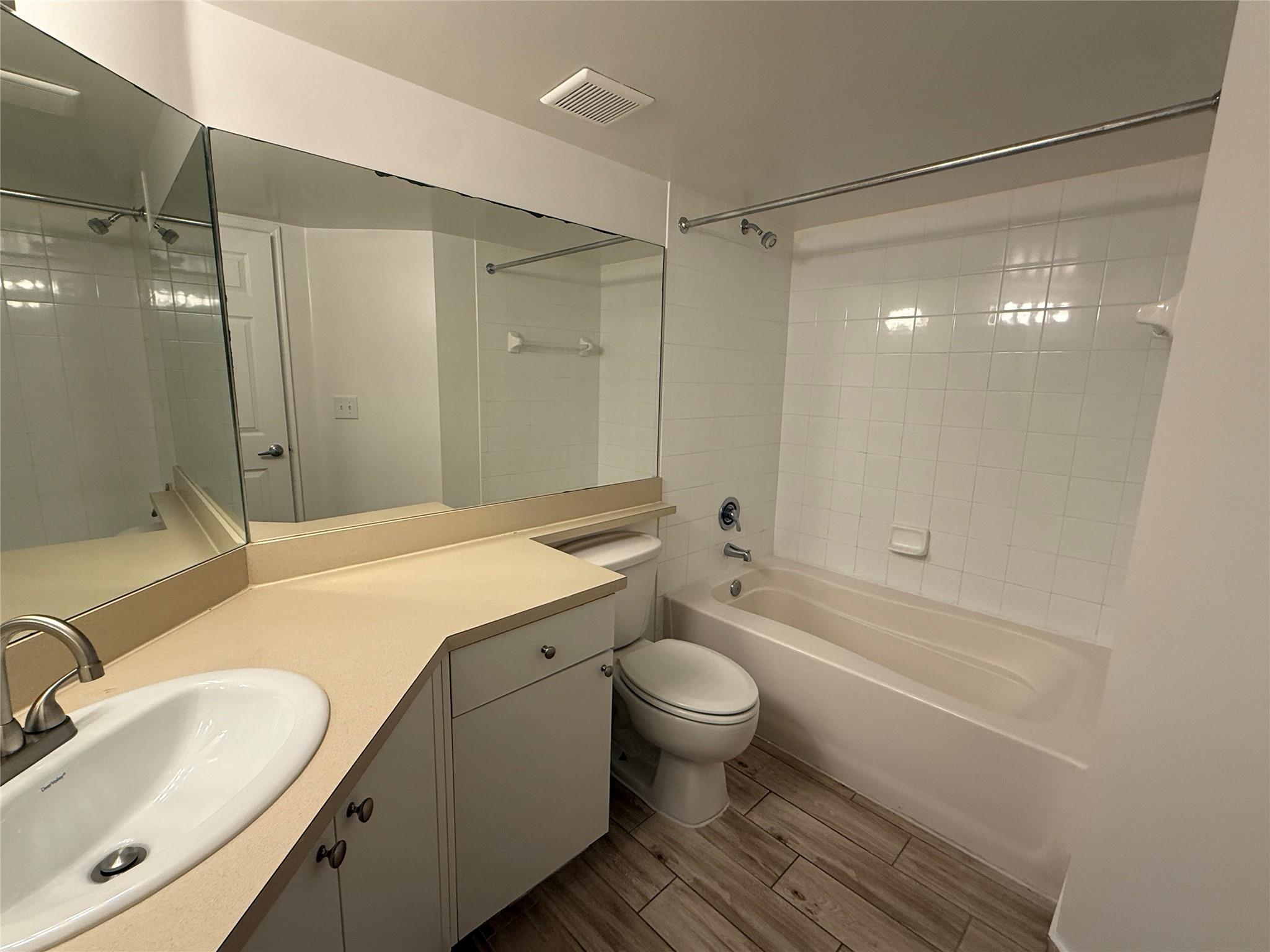 VVCC - Residential Lease
