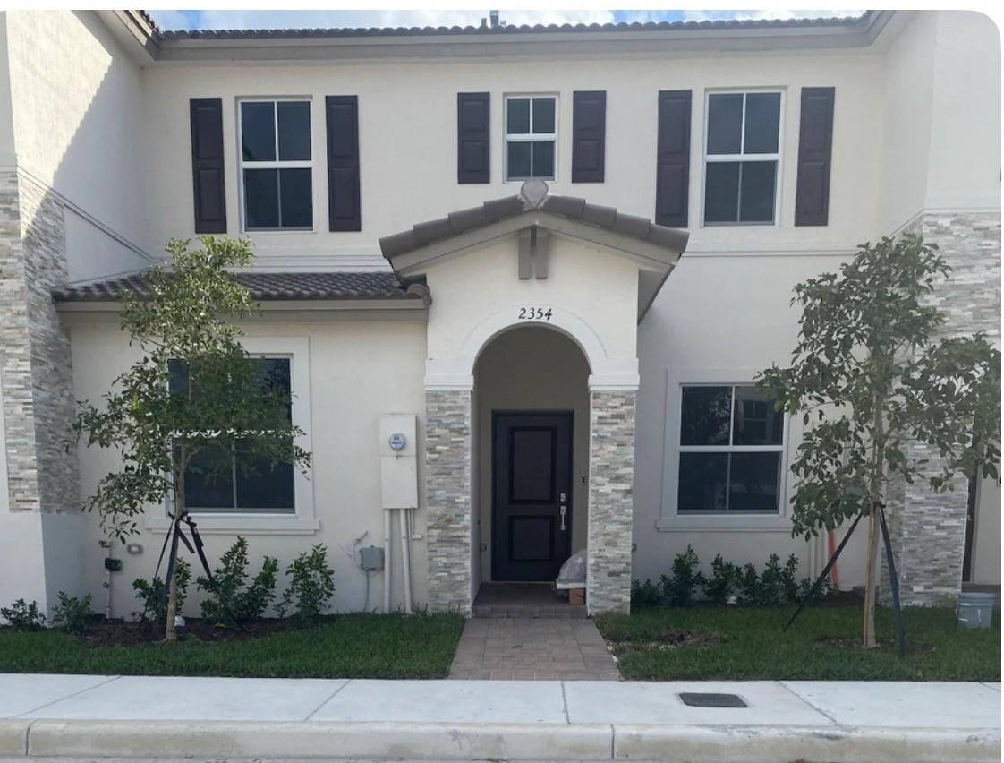 2354 NW 125 ST