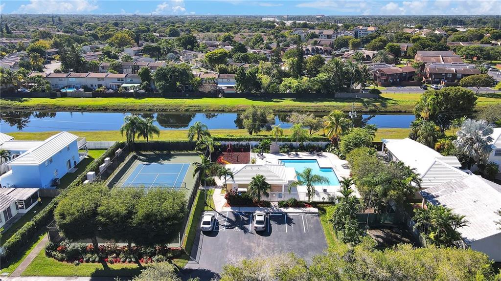 Coral Creek - Residential