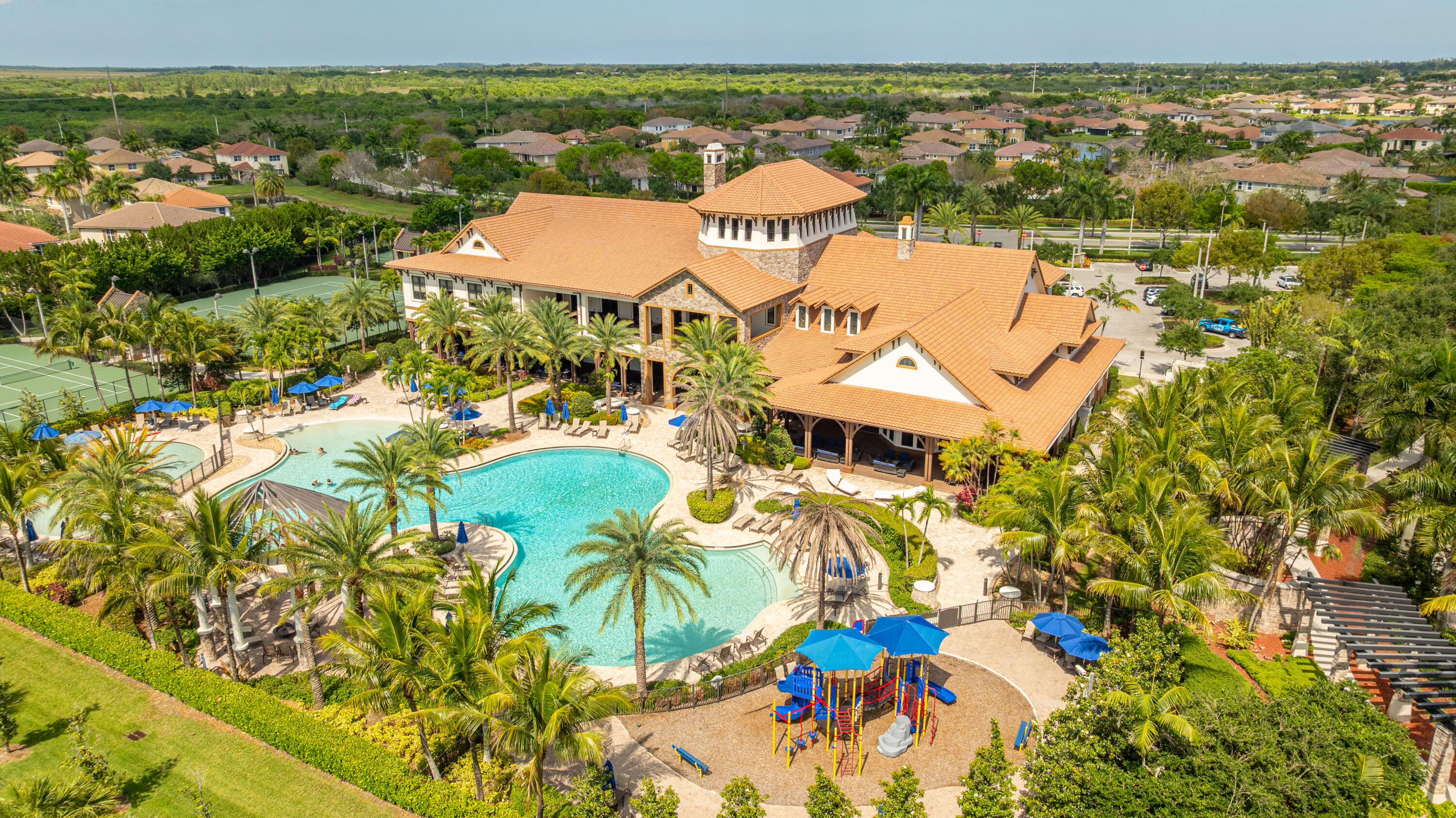 MiraLago - Residential