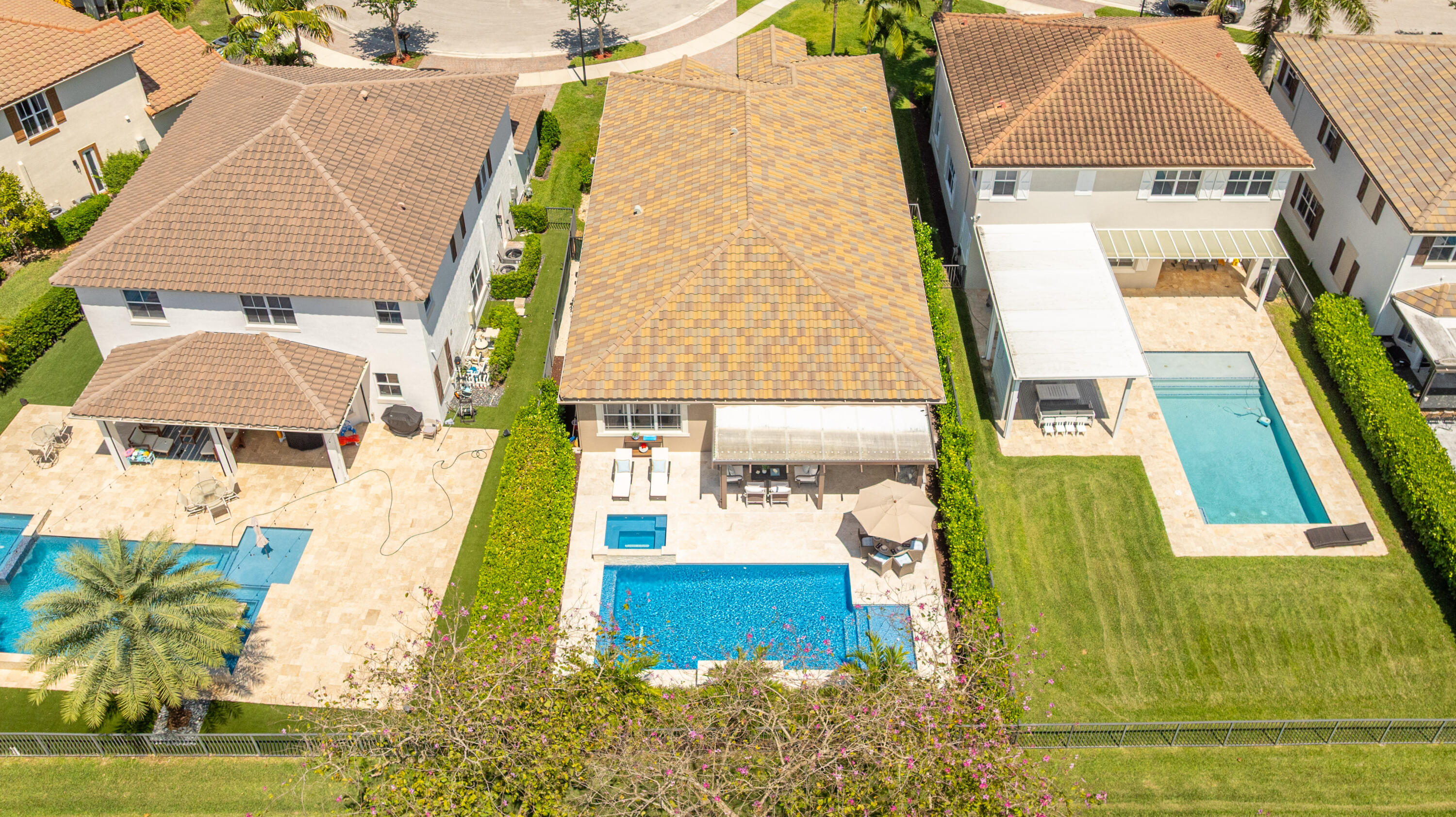 MiraLago - Residential