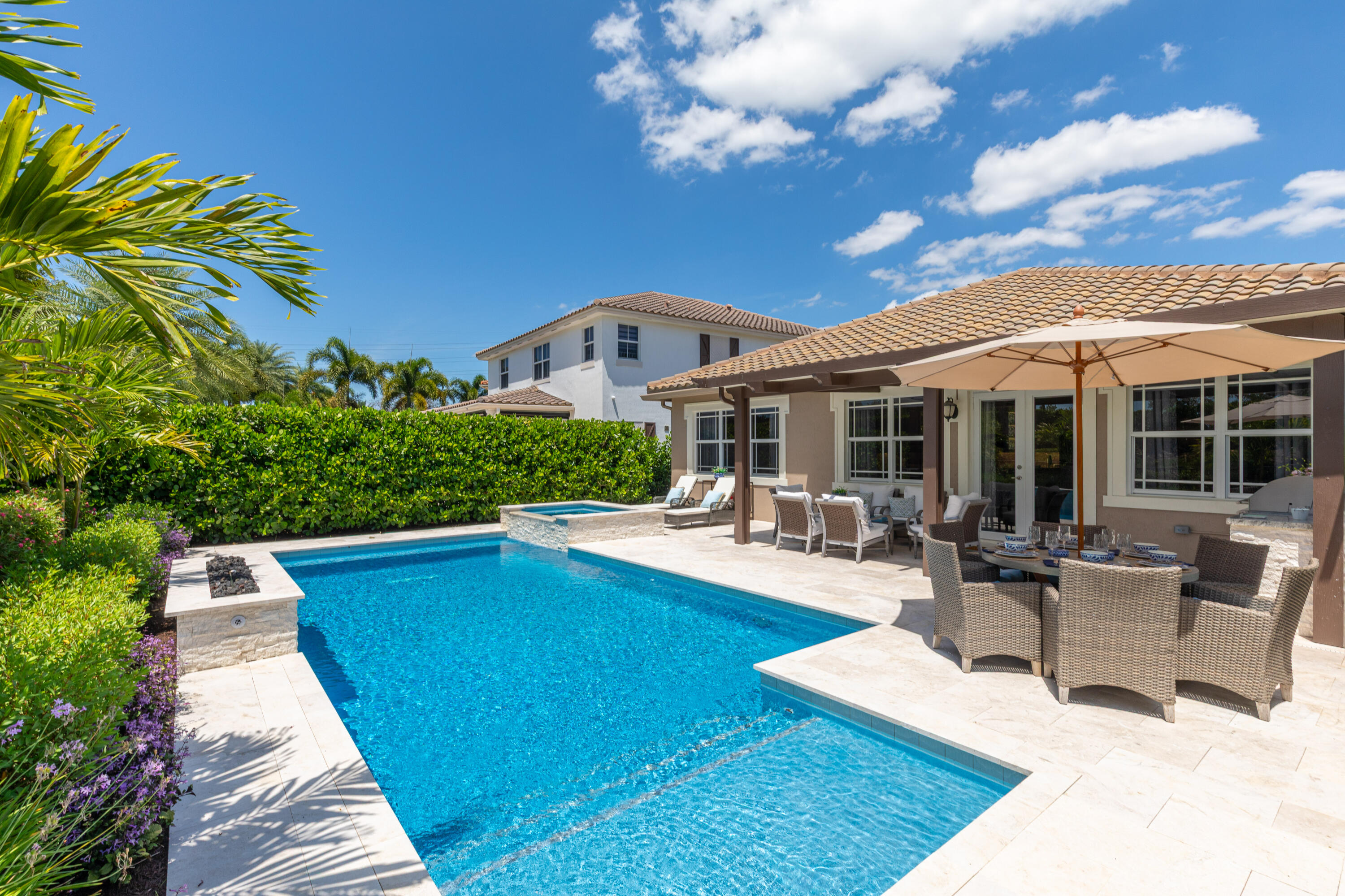 MiraLago - Residential