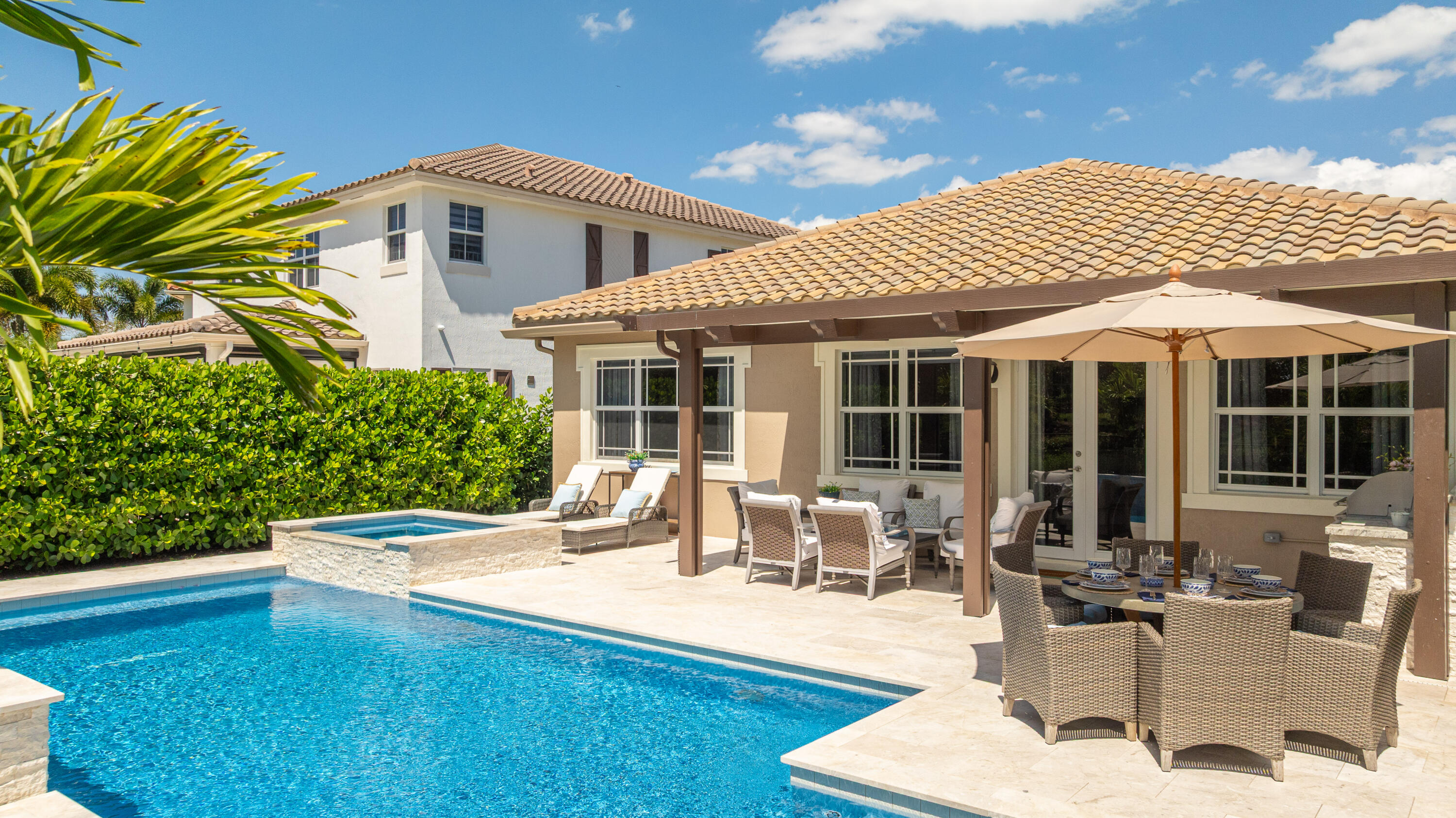 MiraLago - Residential