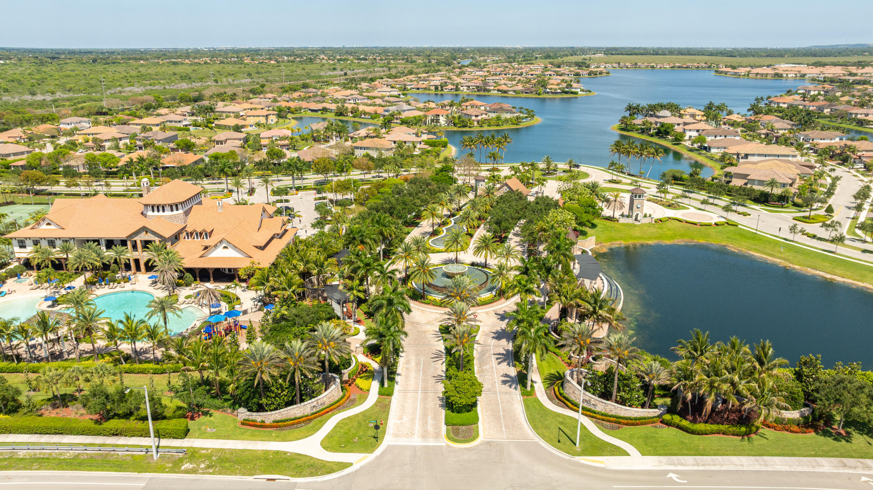 MiraLago - Residential